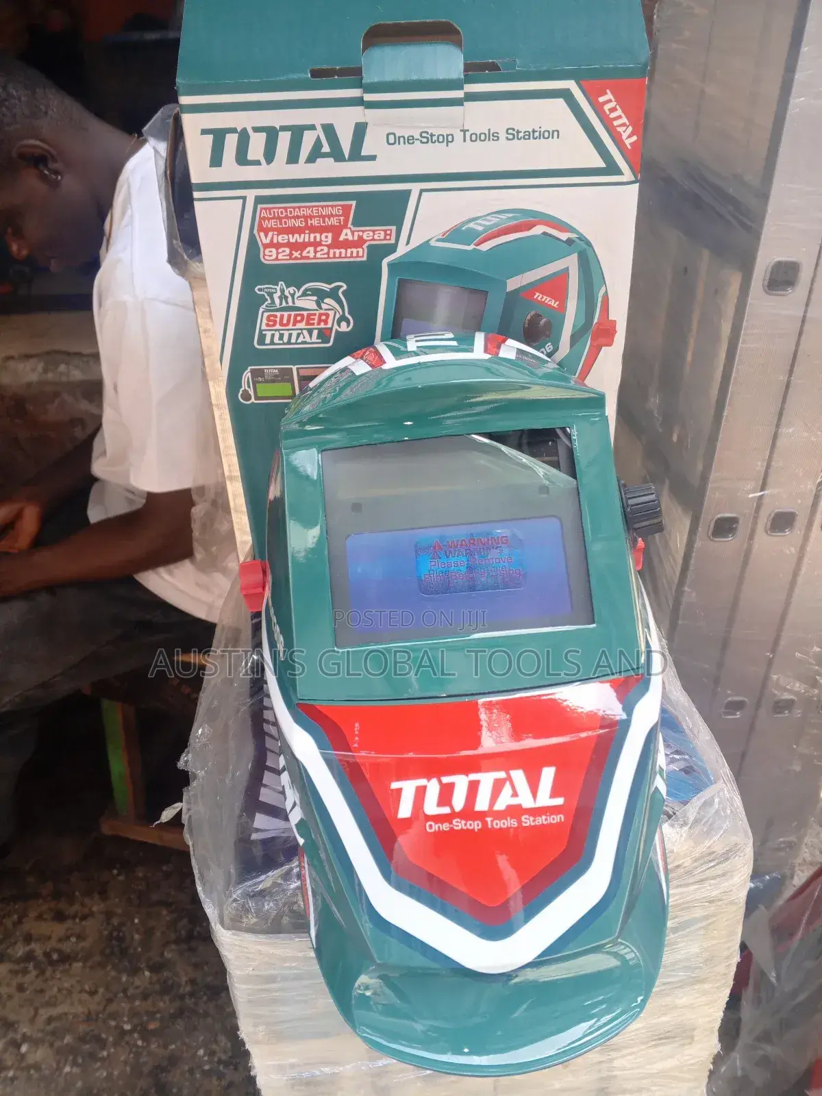 Total Helmet