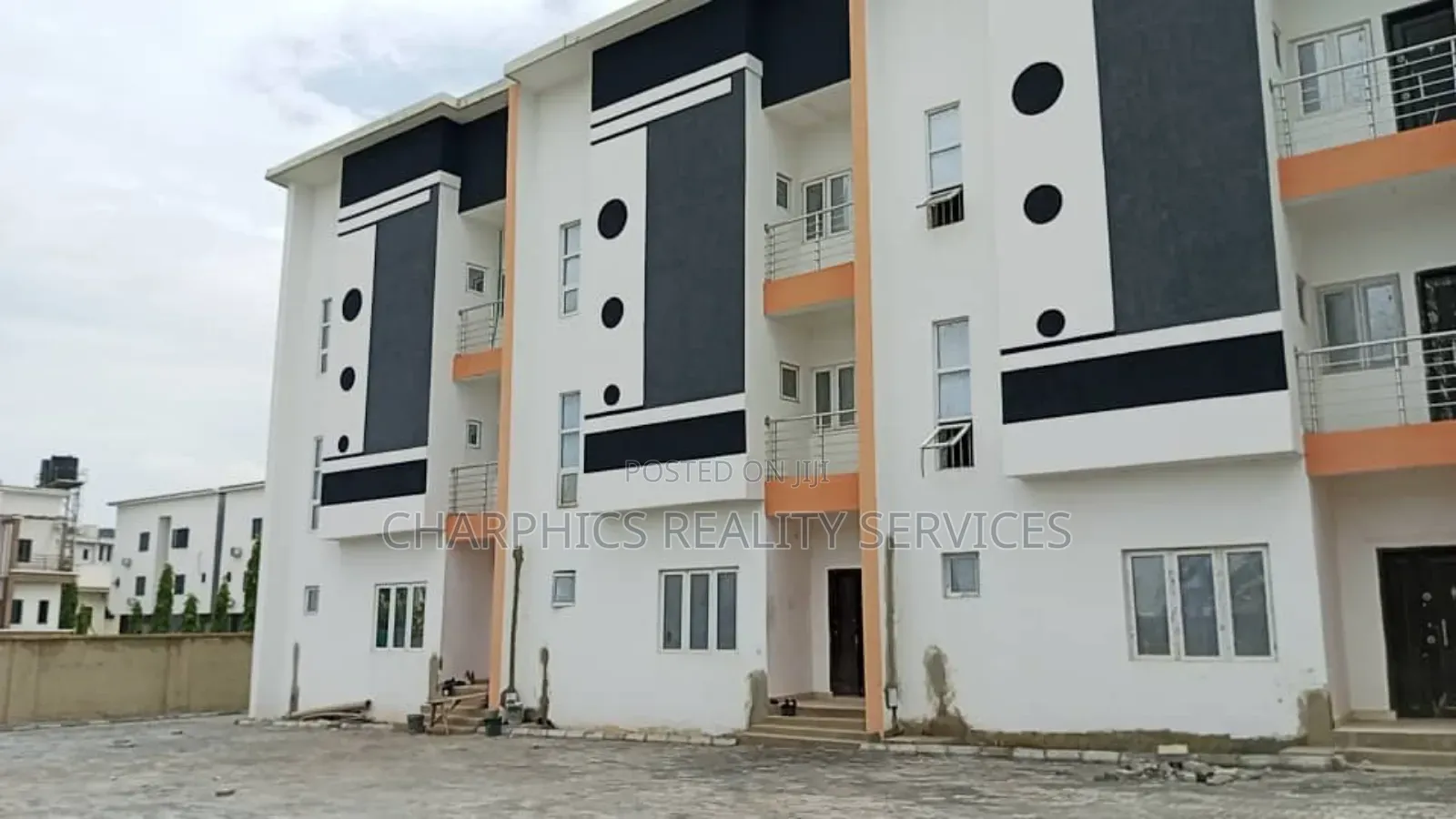 4bdrm Duplex in Jahi for sale