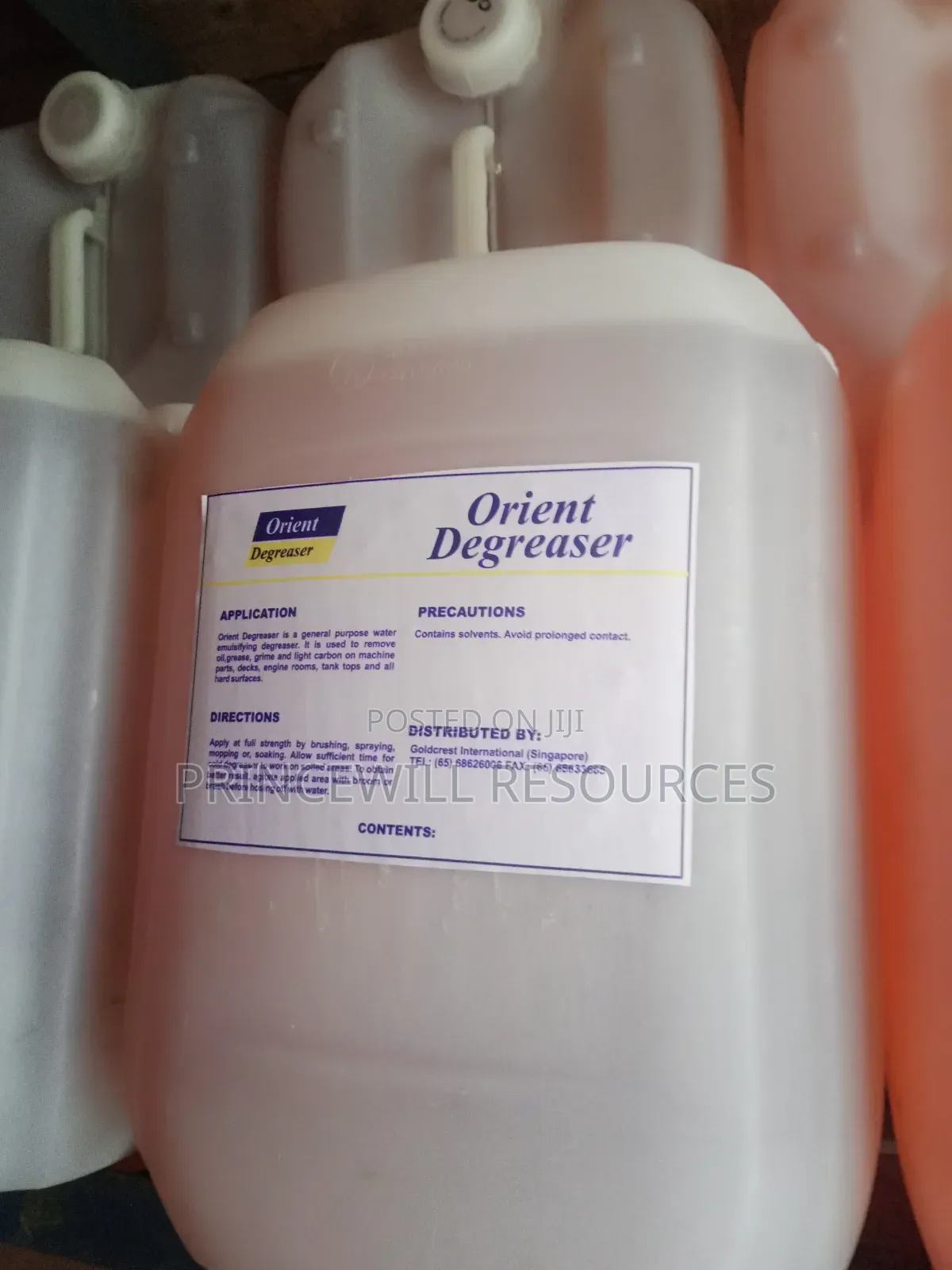 Degreaser for Industrial Cleaning
