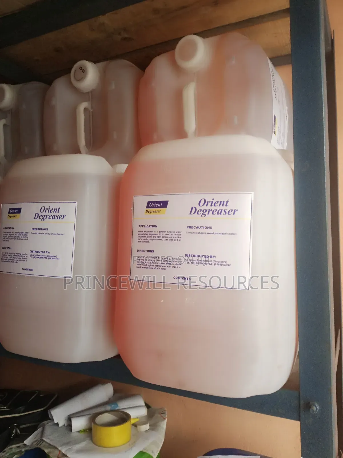 Degreaser for Industrial Cleaning