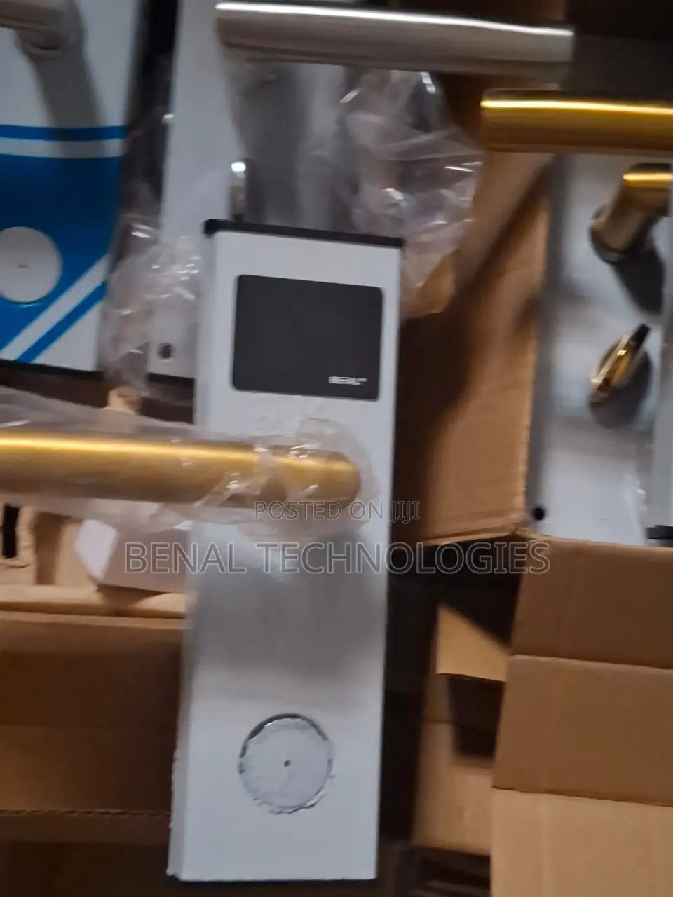 Secure Hotel Entry via Unified Card Lock Management