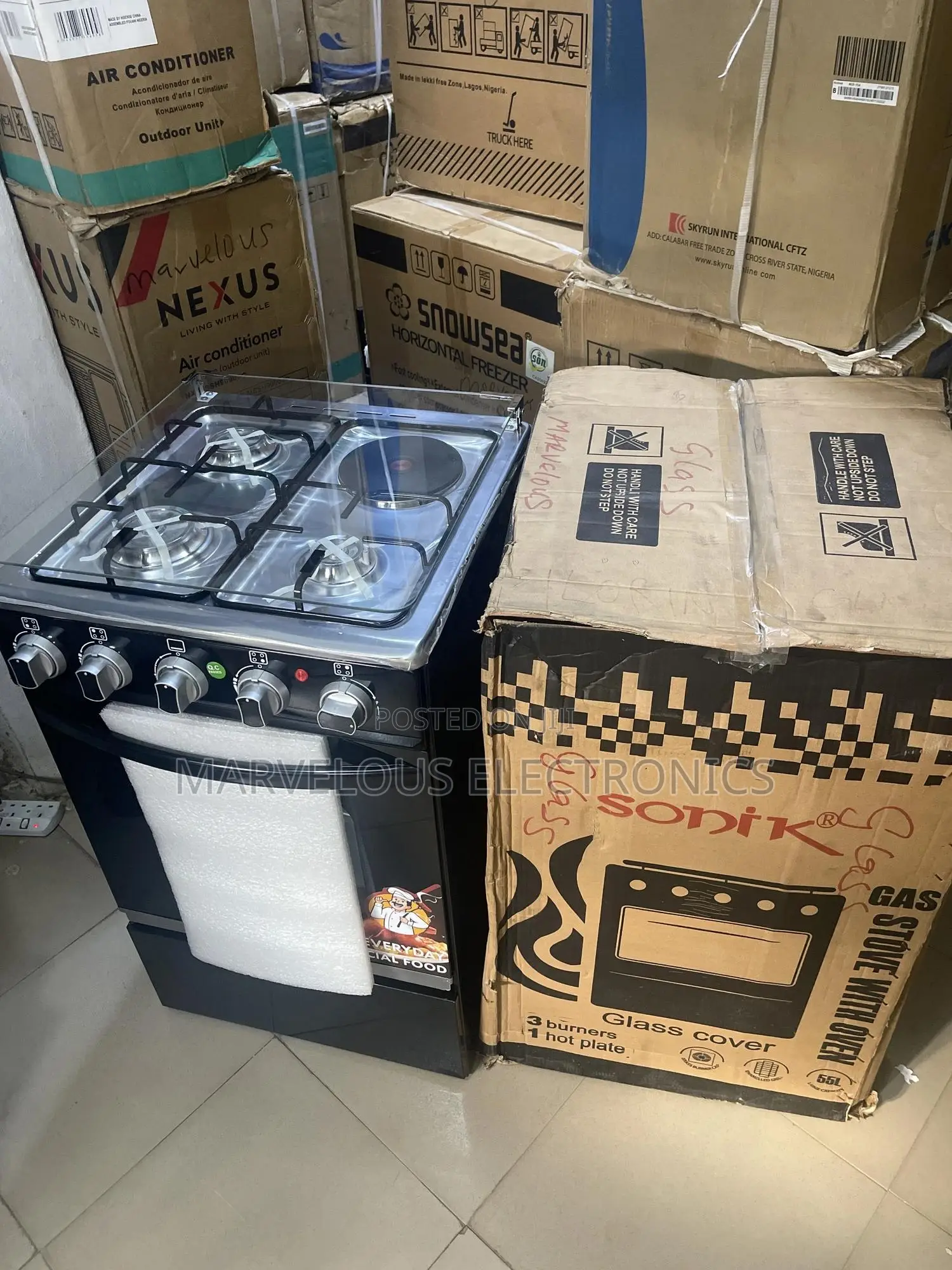 Brand New Sonic 50/50 Automatic 3gass 1 Electric Cooker