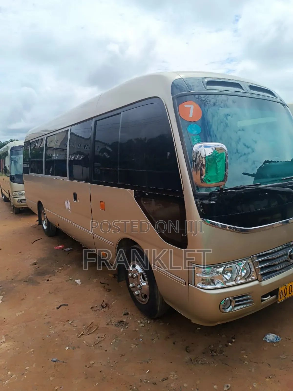 Toyota Coaster 2014 Gold