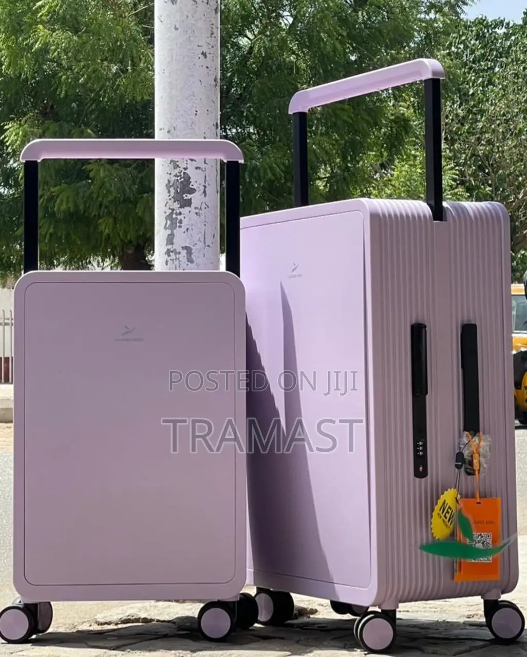 Beautiful 2 Set Hard Rubber Travel Luggage