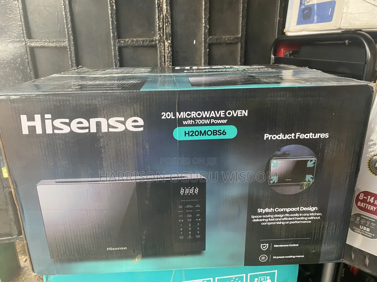 Hisense Digital Microwave 20l