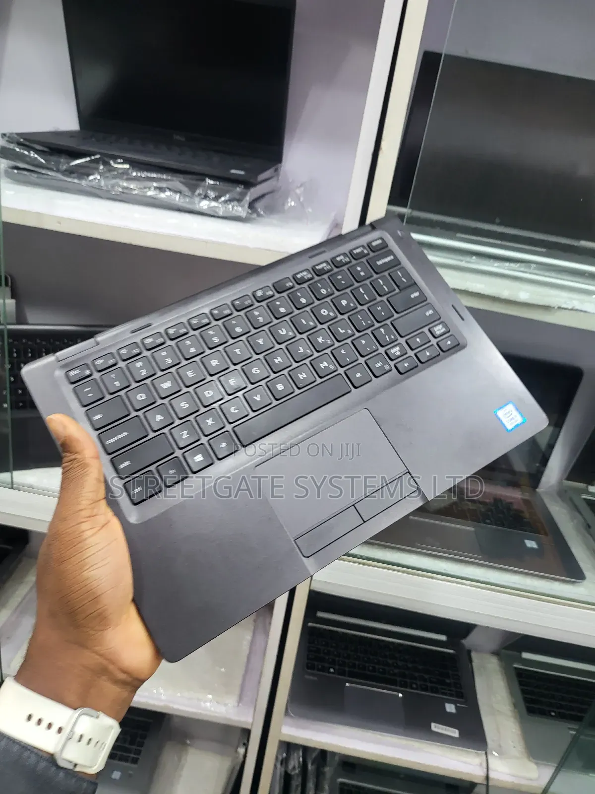 Laptop Dell Latitude 5300 16GB Intel Core I7 SSD 512GB