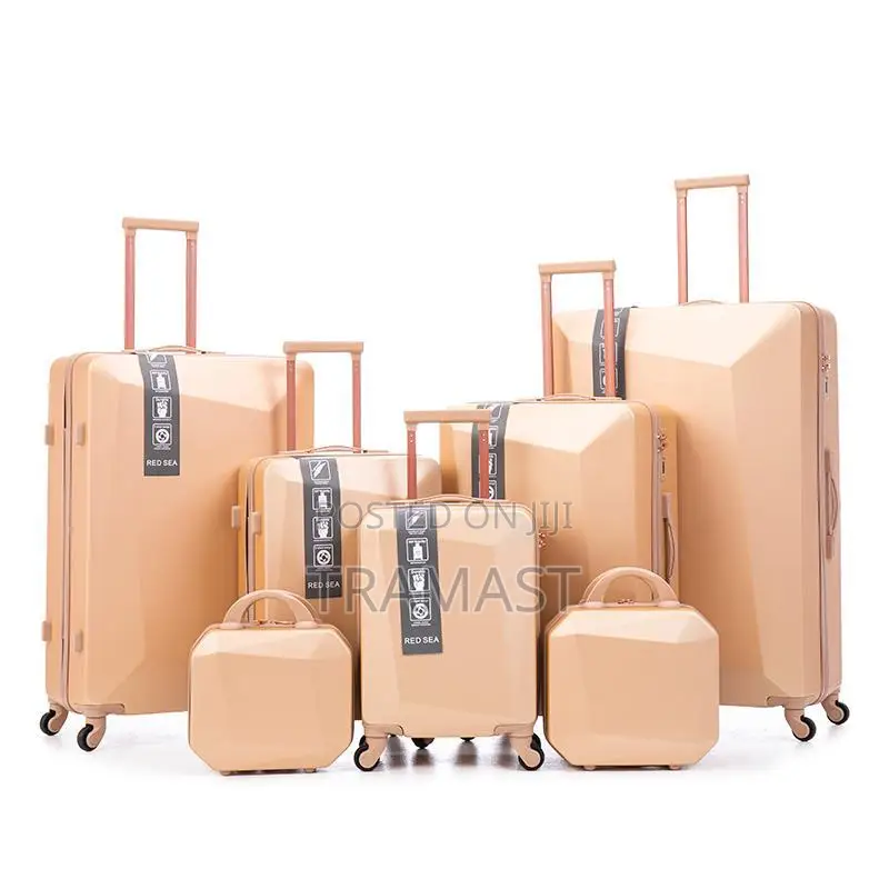 5-piece Hard Rubber Luggage Set + 2 Free Travel Kits