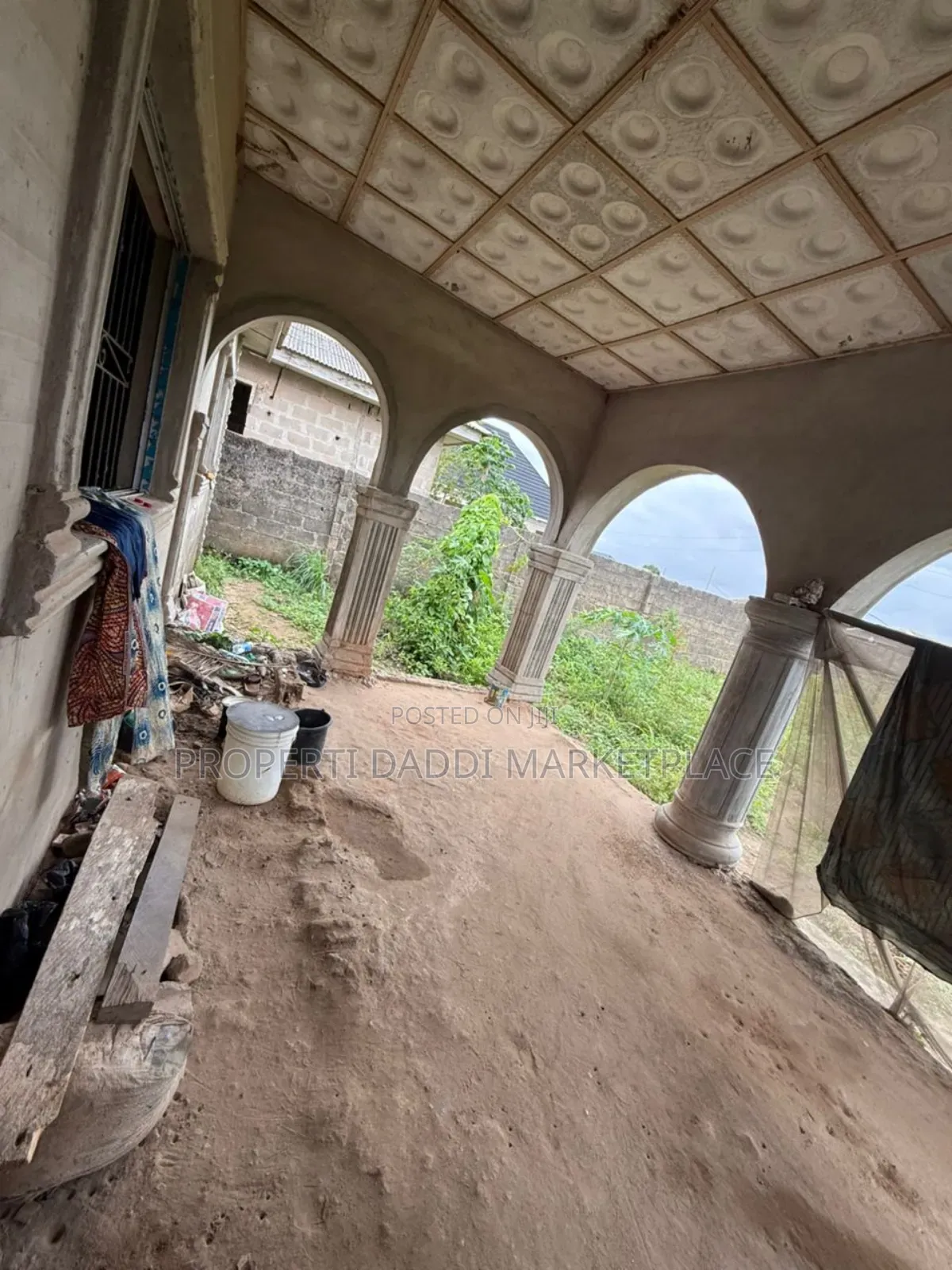 4bdrm Bungalow in Ayobo for sale
