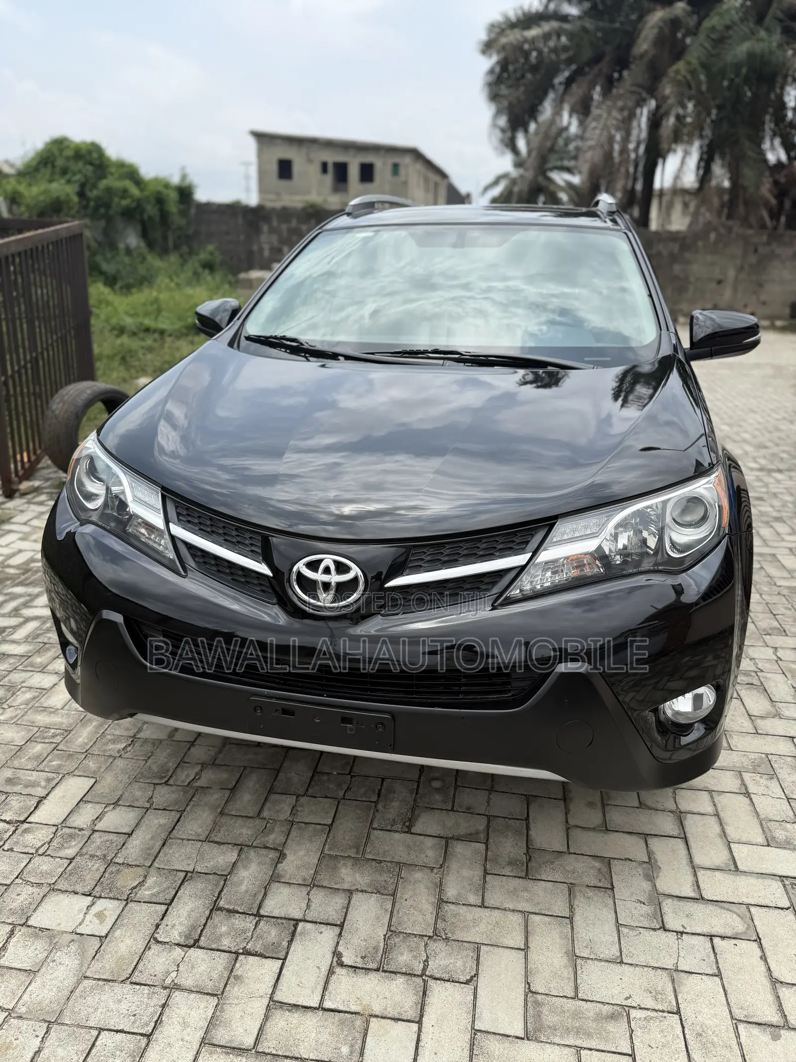 Toyota RAV4 Limited 4dr SUV AWD (2.5L 4cyl 6A) 2015 Black