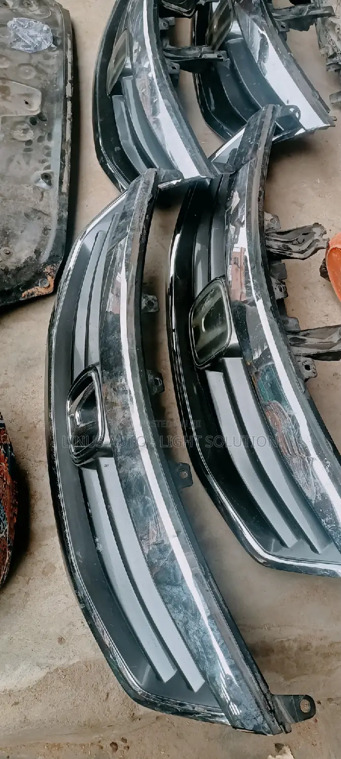 Front Grill 2010 Honda Accord