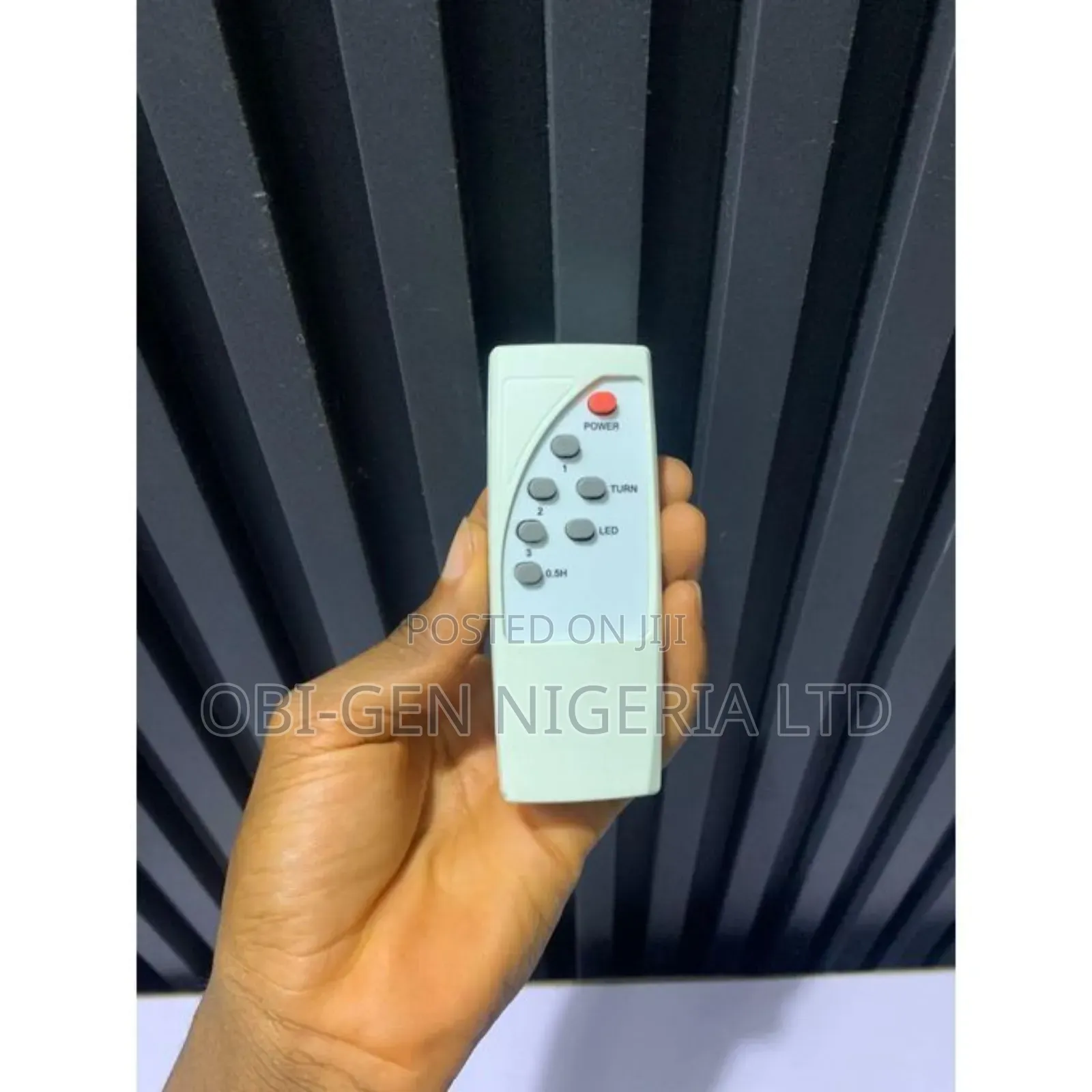 Mewe Rechargeable Standing Fan With Solar Panel 18 Inche Set