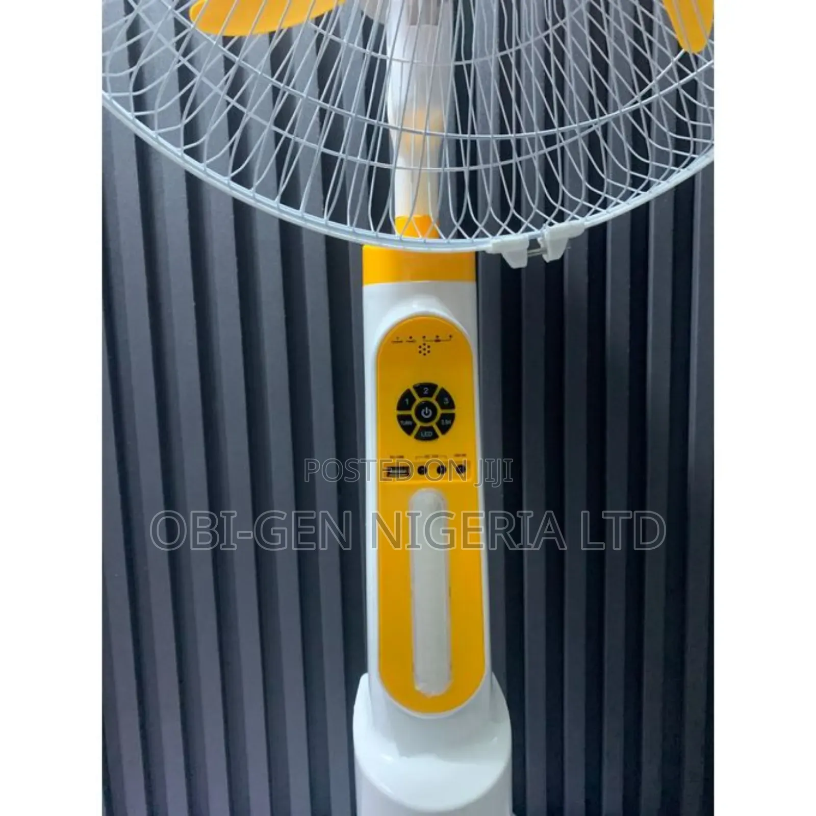 Mewe Rechargeable Standing Fan With Solar Panel 18 Inche Set