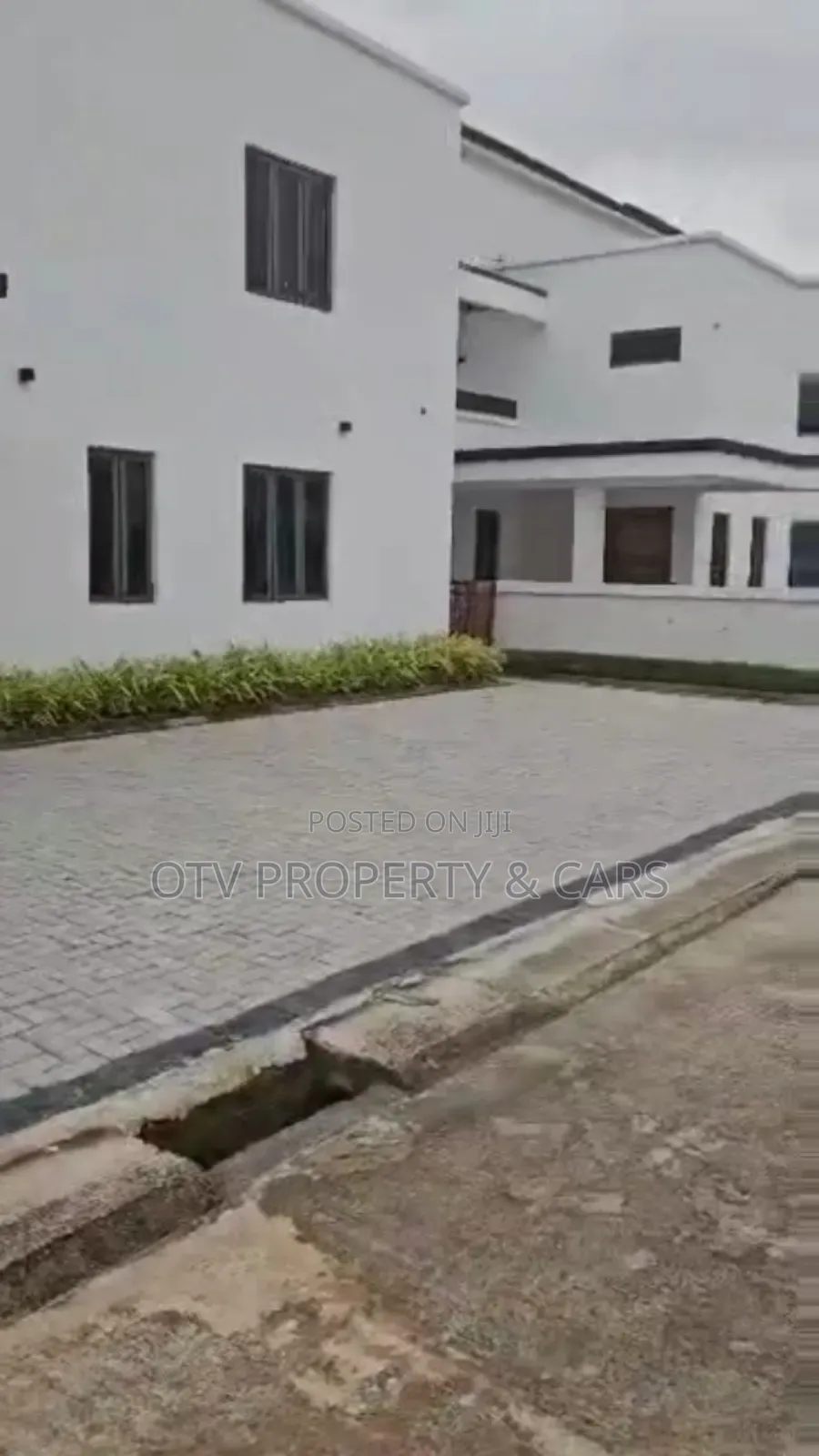 Furnished 6bdrm Duplex in Ikeja GRA for sale
