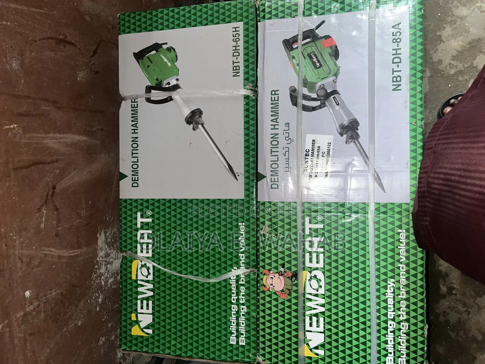 Newbeat NBT-Dh-65h Demolition Hammer – Heavy Duty Concrete Breaker