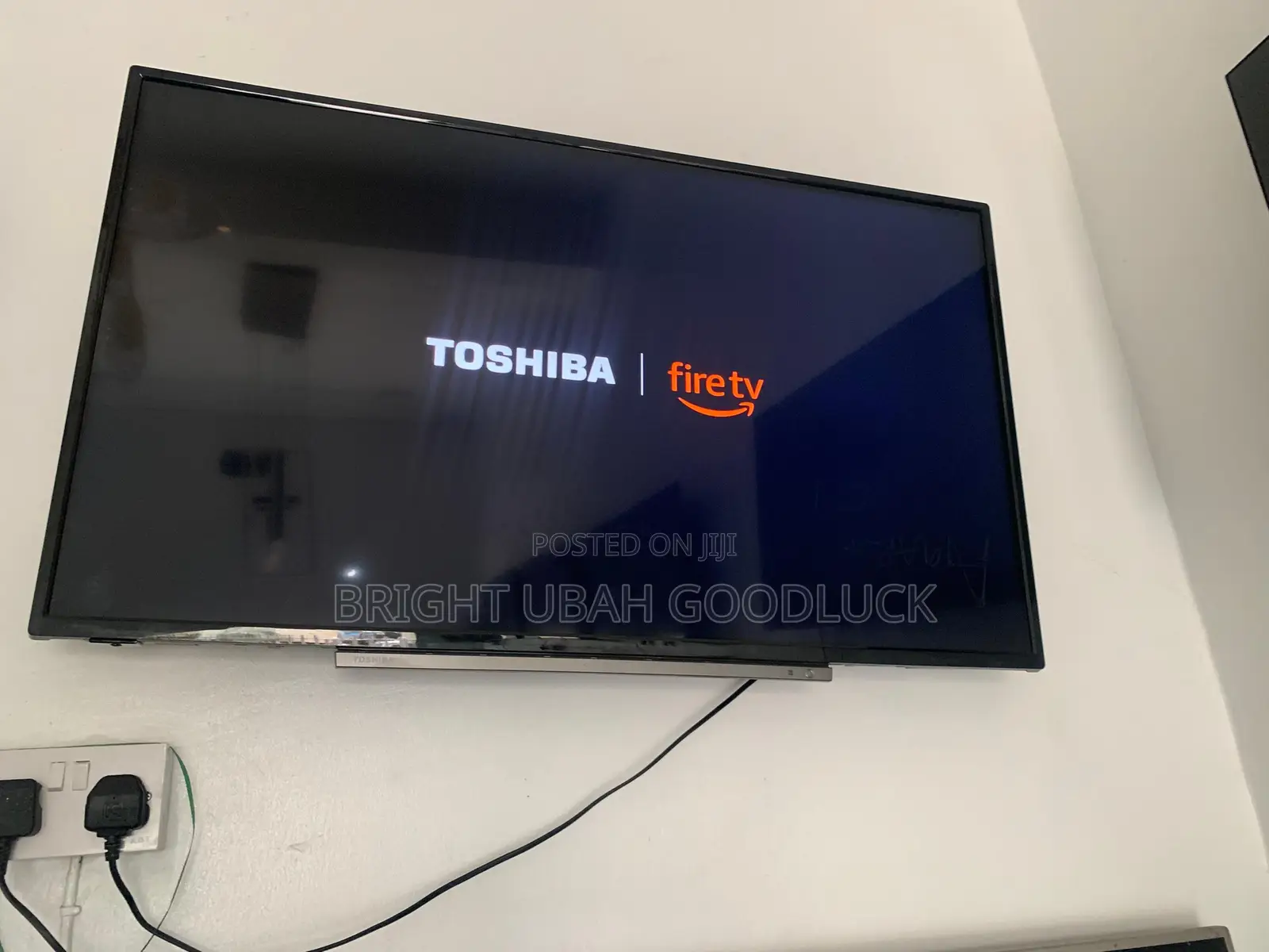 Toshiba 50 Inches Smart Tv Fired Tv Bluetooth Mirror Cast