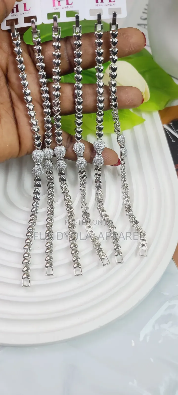 Bow Tie Slim Wrist Hand Chain