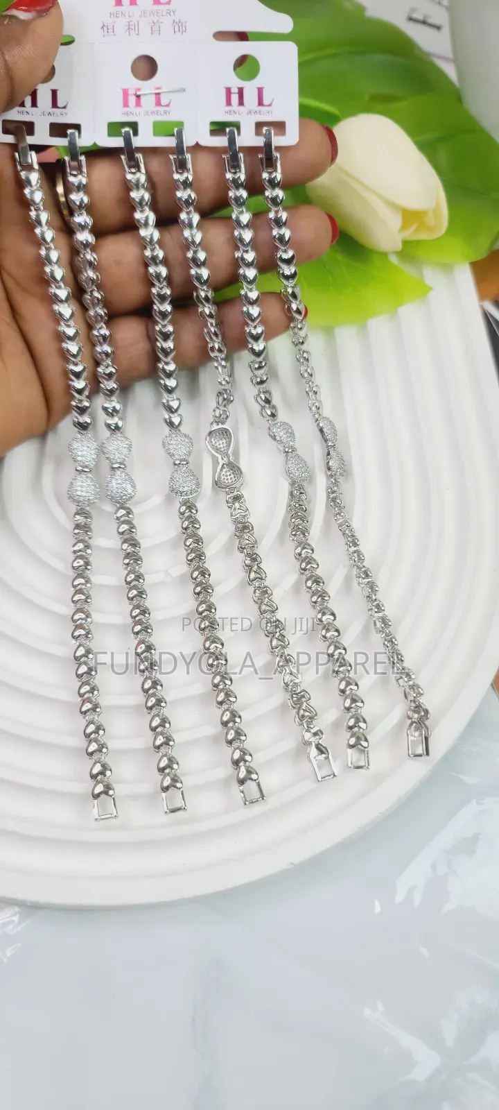 Bow Tie Slim Wrist Hand Chain
