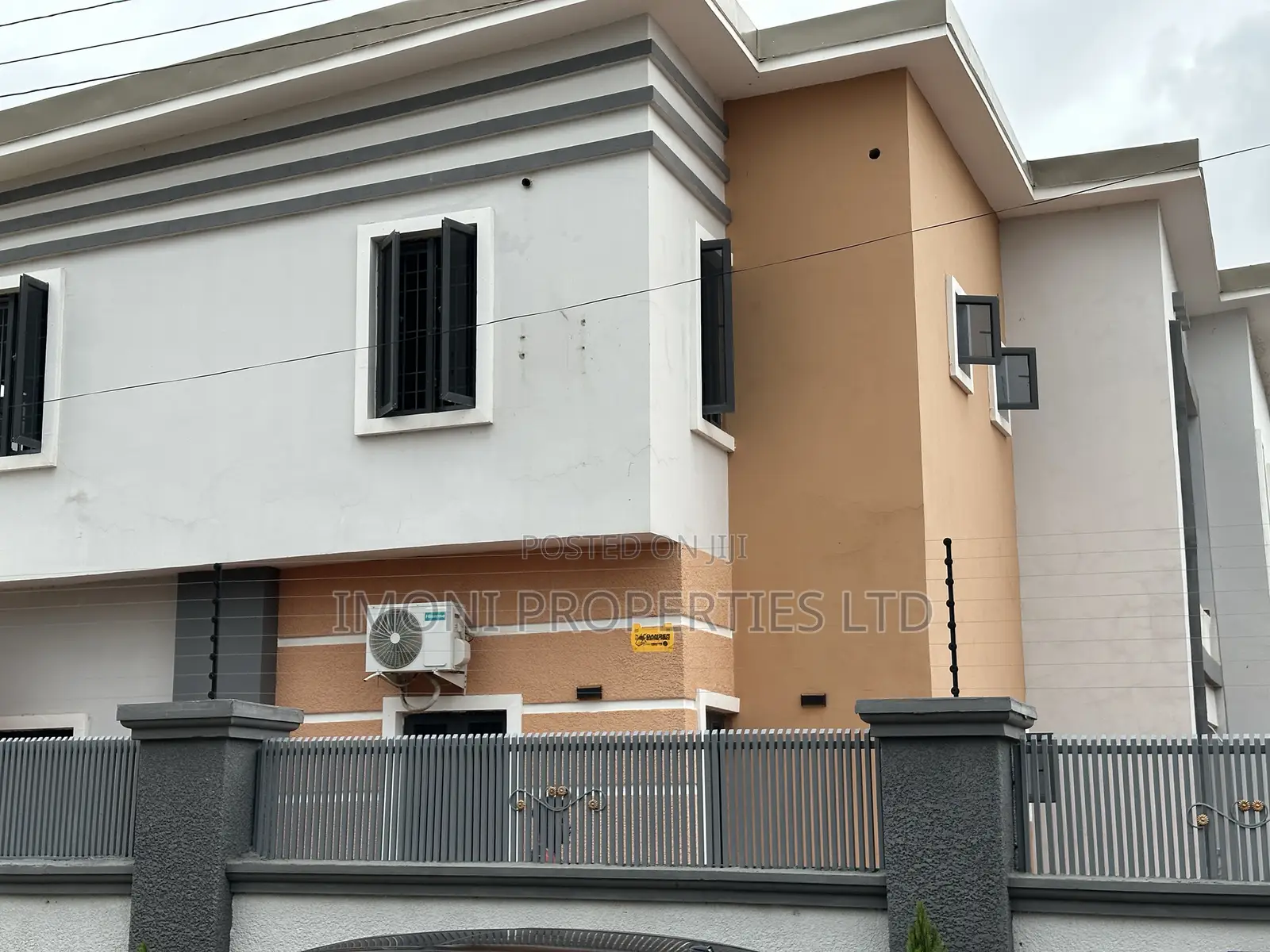 2bdrm Block of Flats in Fo1, Kubwa for rent