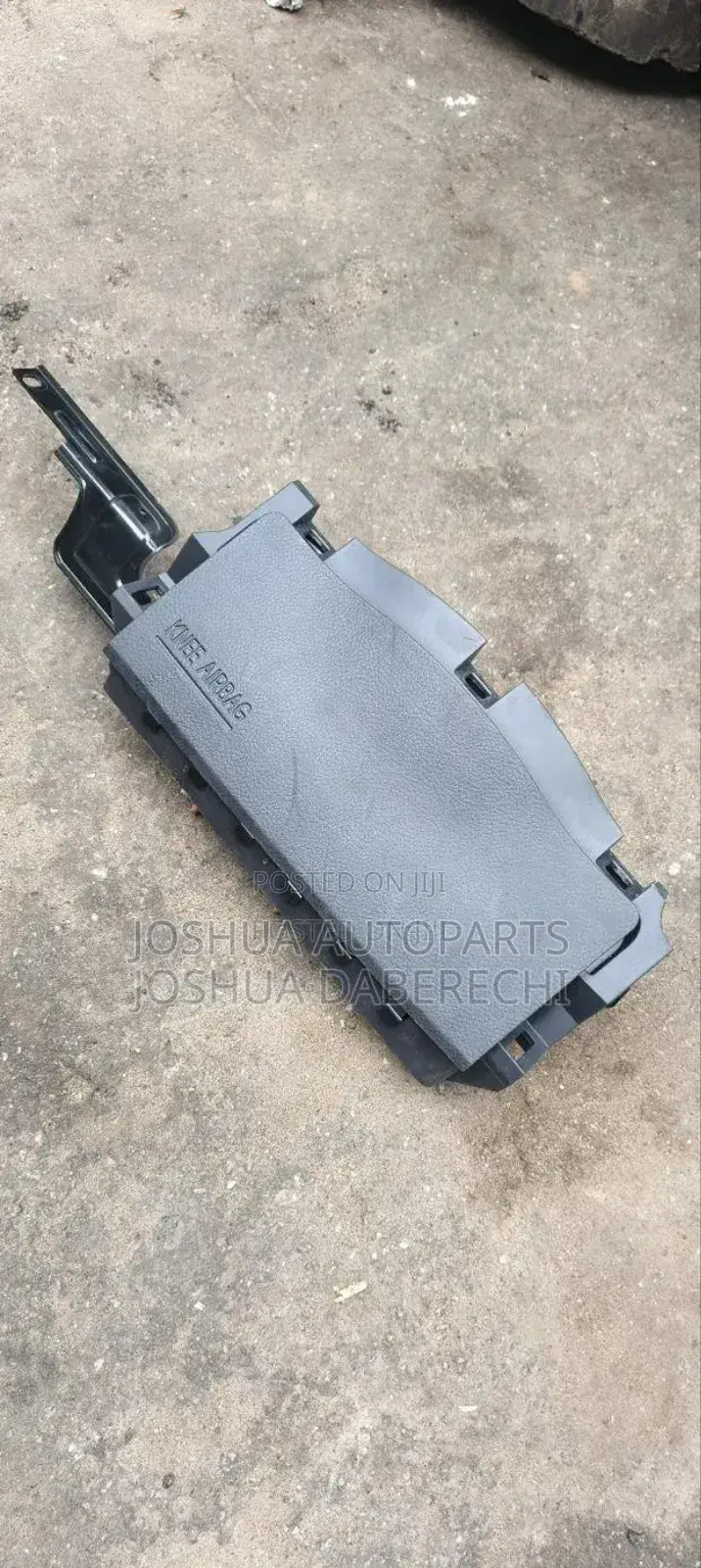 Hyundai Santa Fe, Driver Knee Airbag 2014-2017