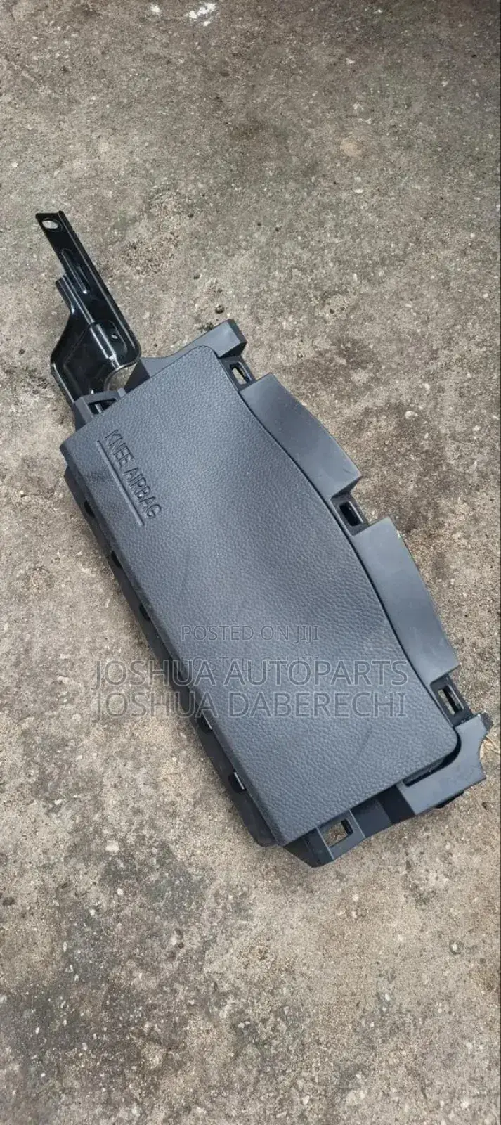 Hyundai Santa Fe, Driver Knee Airbag 2014-2017