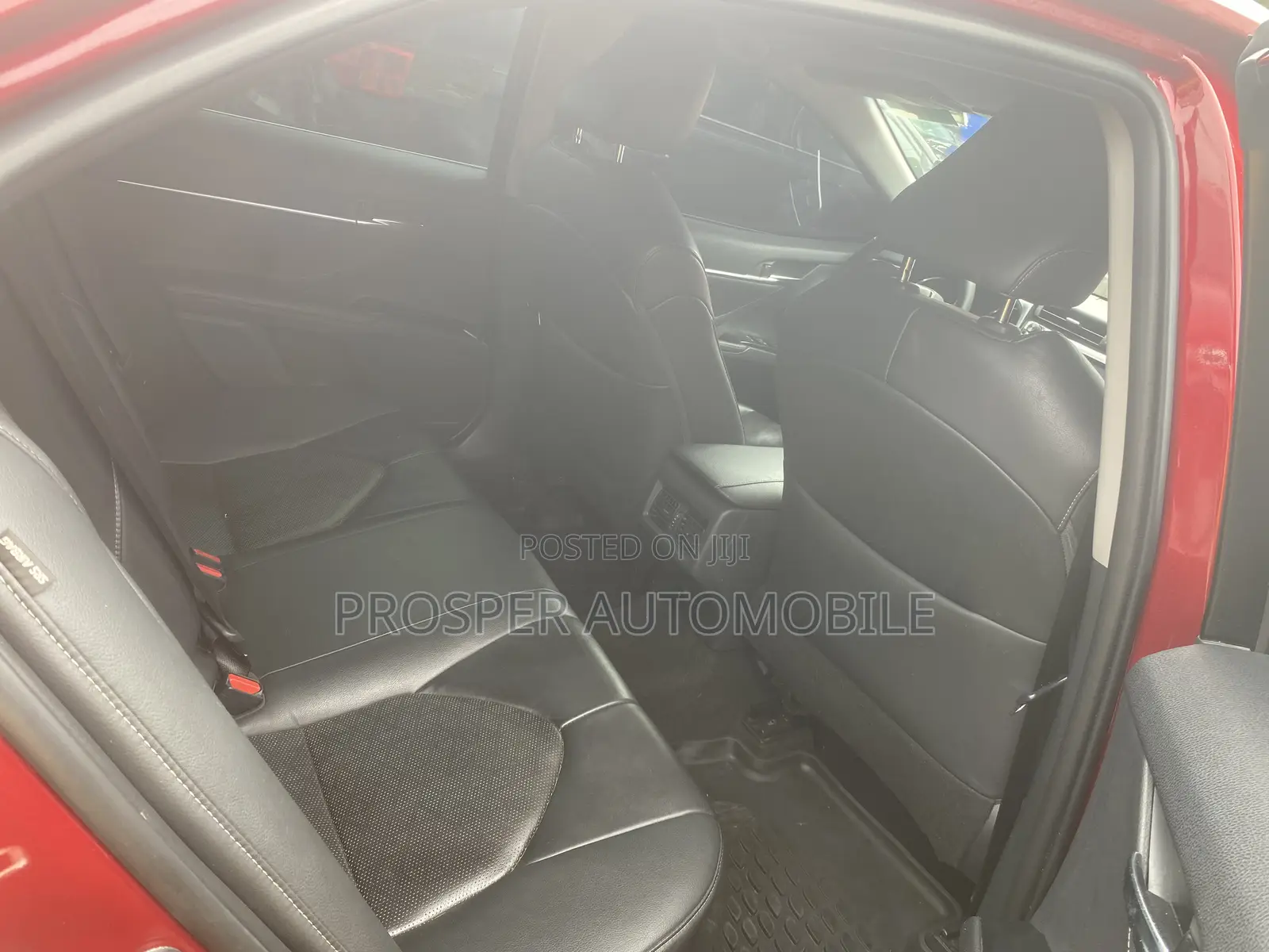 Toyota Camry XSE V6 (3.5L V6 8A) 2019 Red