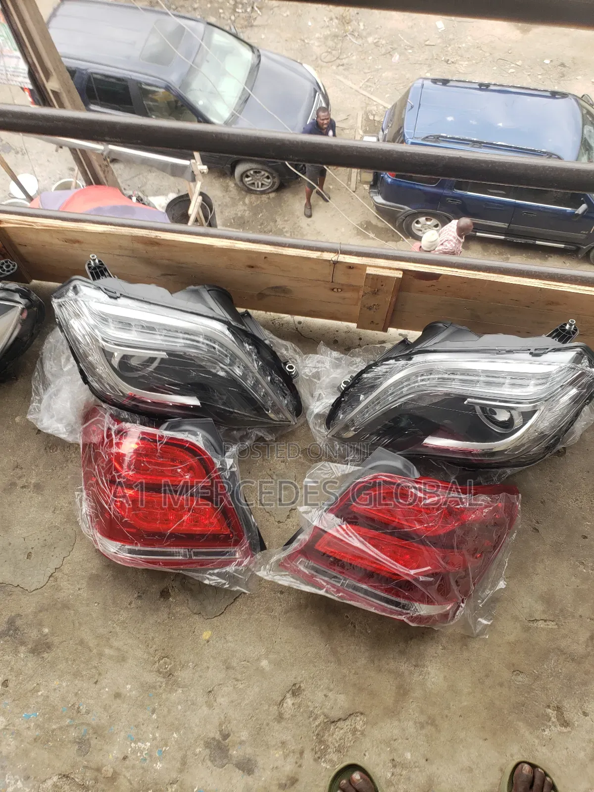 Mercedes-Benz GLK Front and Back Lights 2013