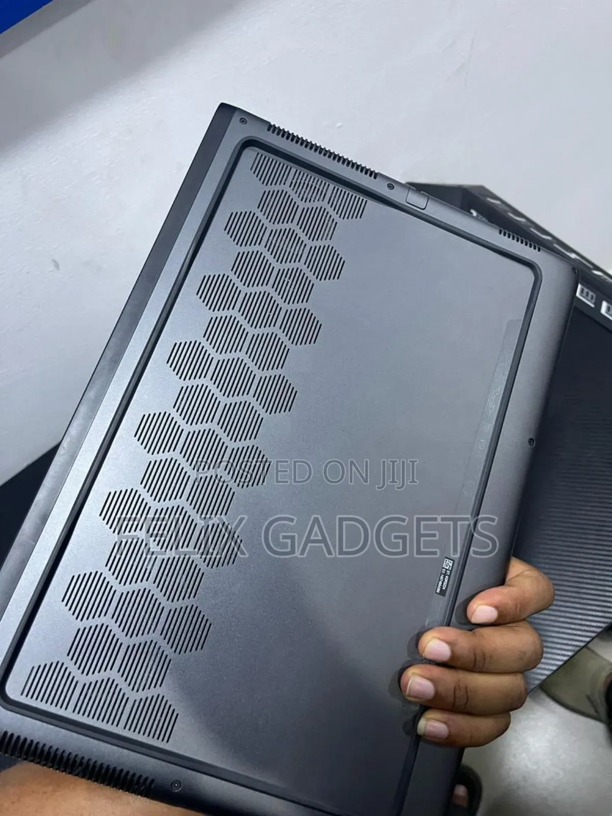 Laptop Dell Allienware M18 R1 16GB Intel Core Ultra 7 SSD 1T