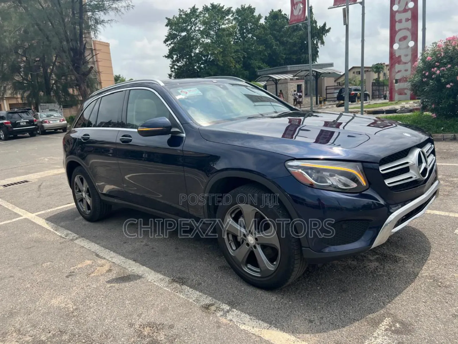Mercedes-Benz GLC-Class 2017 Blue