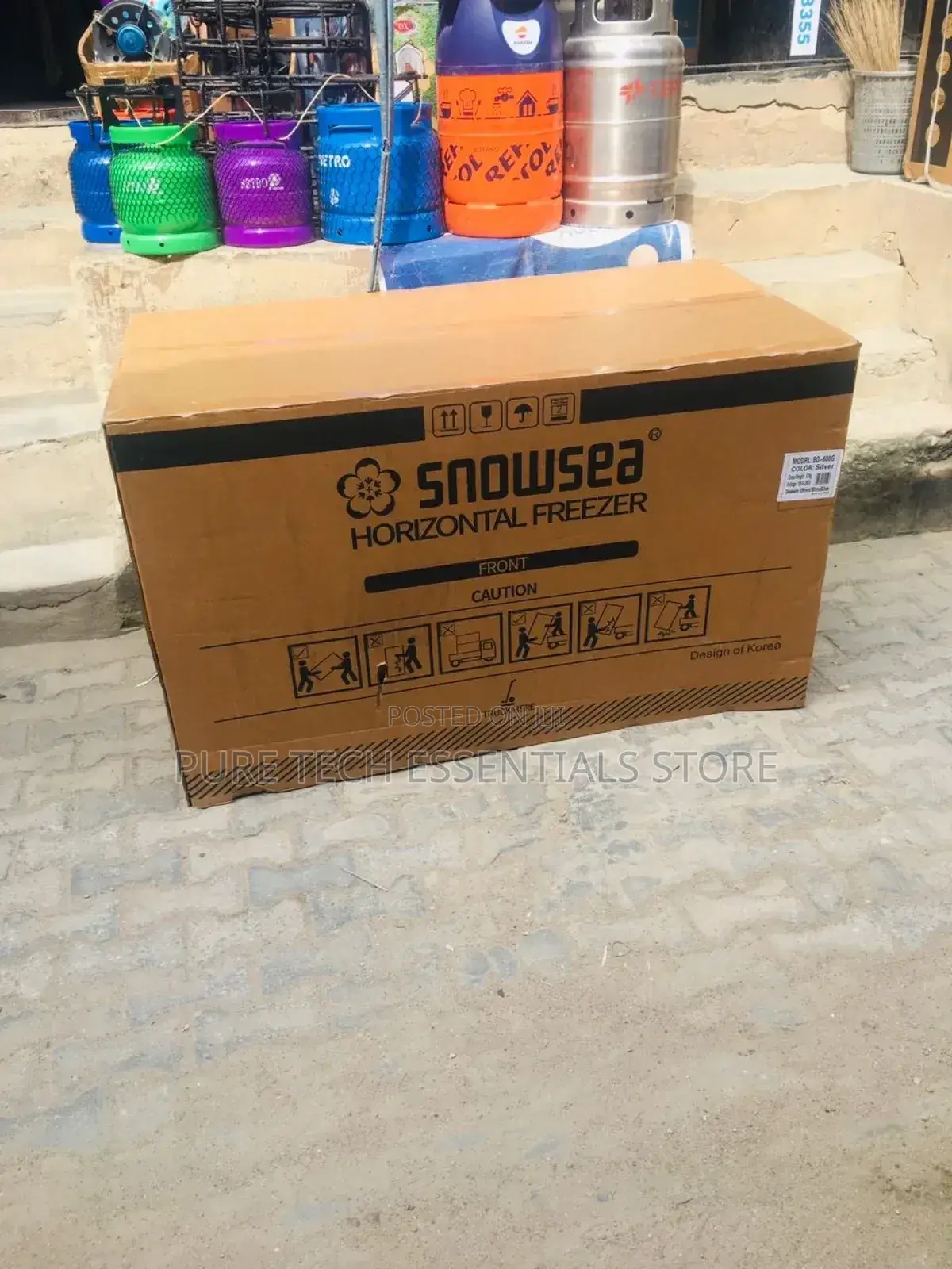 New Snowsea Double Door 500l Freezer 600bd With Inner Glass