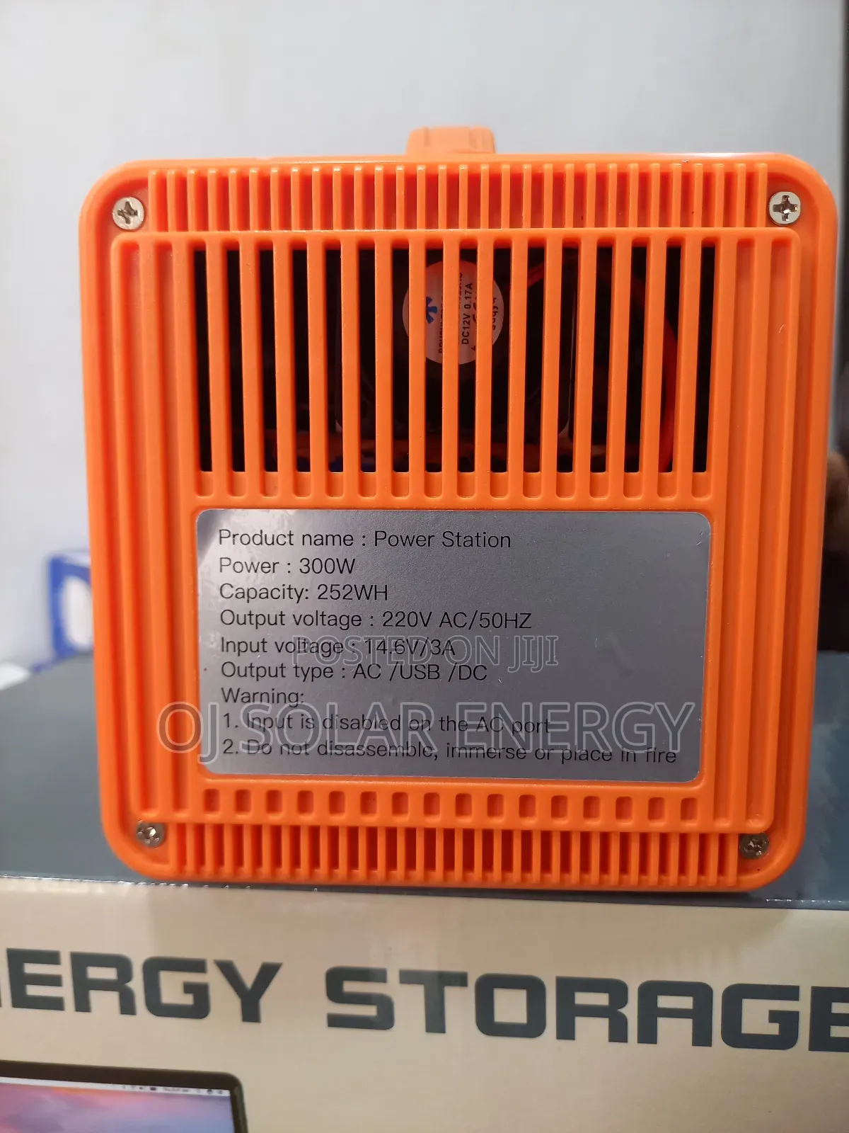300w Energy Storage Solar Generator