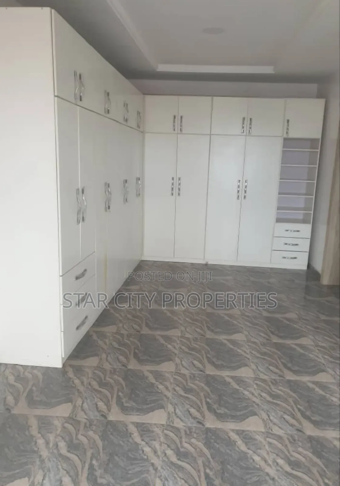 5bdrm Duplex in Magodo Ph 2, GRA Phase 2 Shangisha for rent