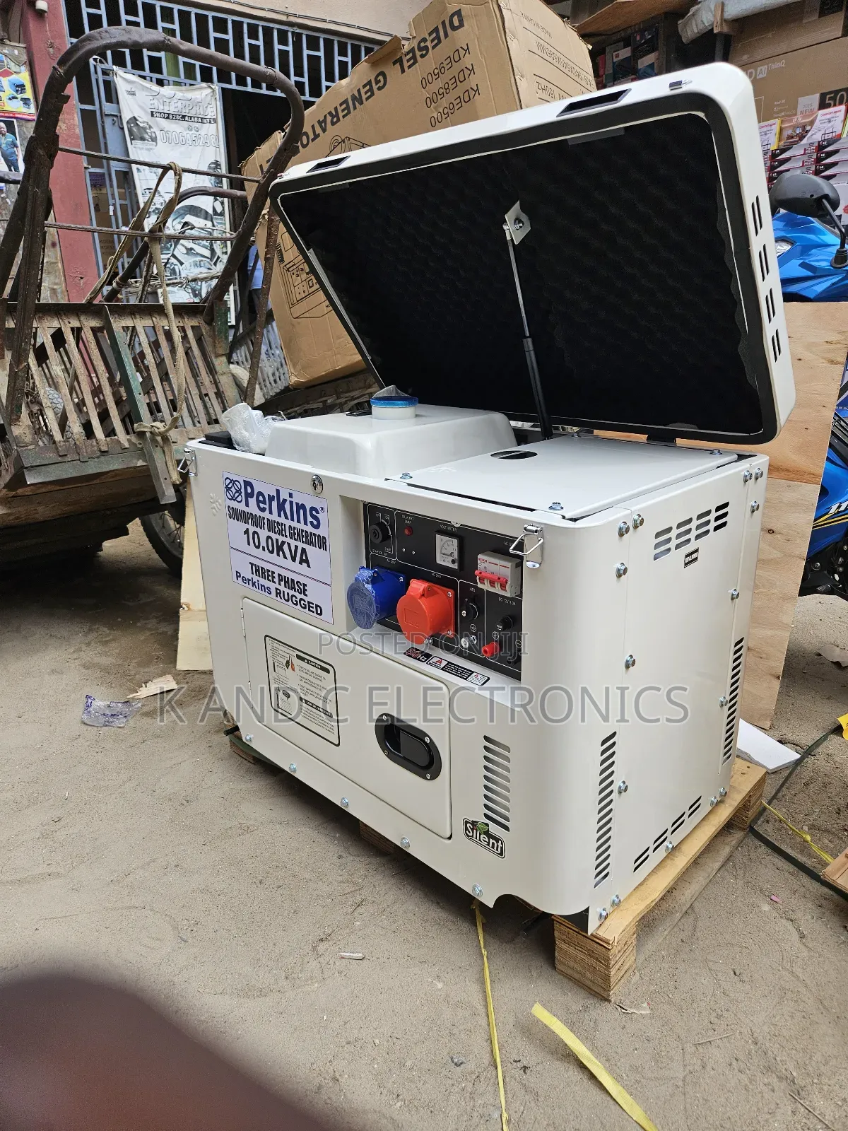 Perkins 10kva Diesel Soundproof Generator 100%Copper Wire