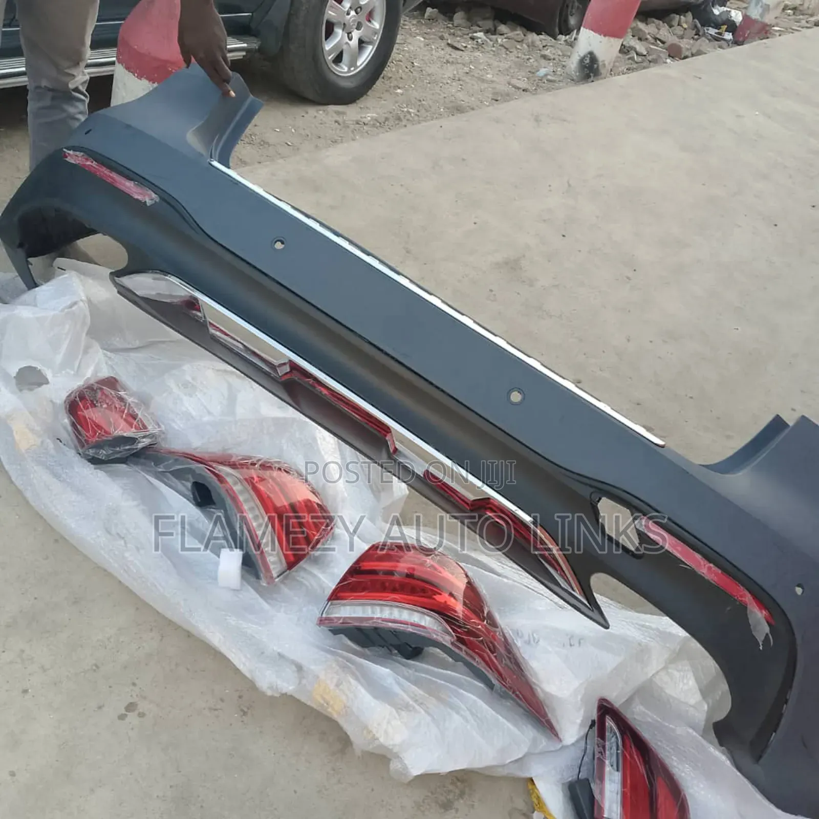 Gle 350 Back Bumper And Rear Light