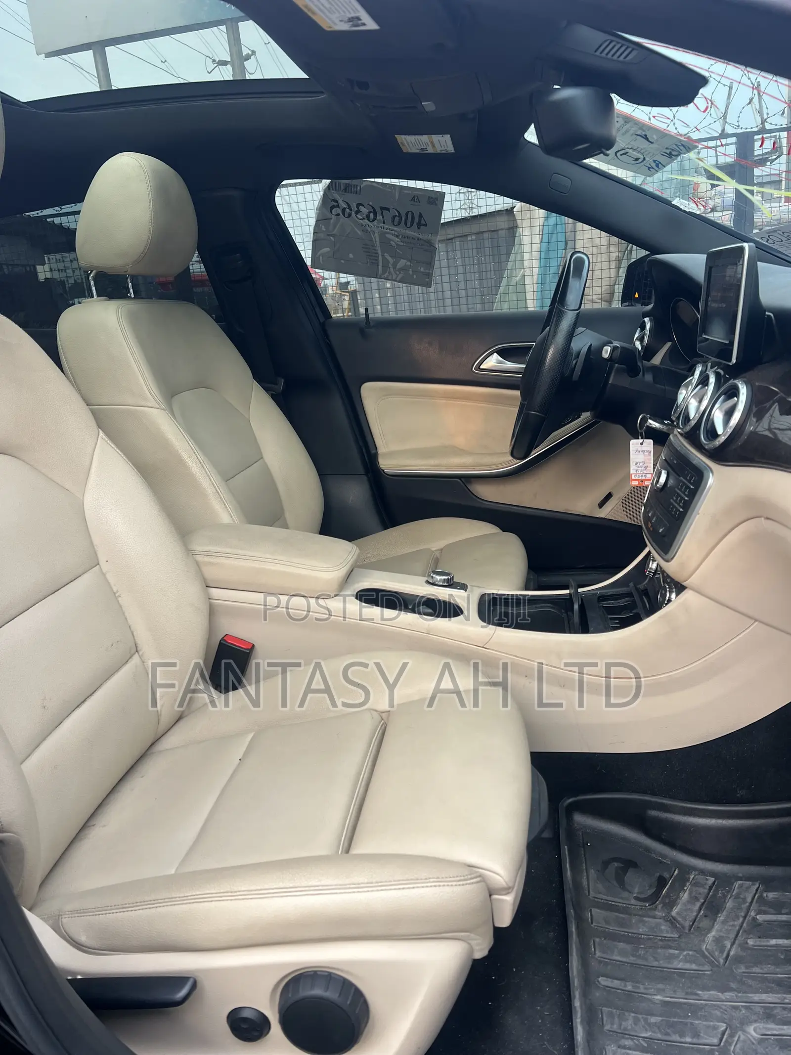 Mercedes-Benz GLA 250 2015 Black