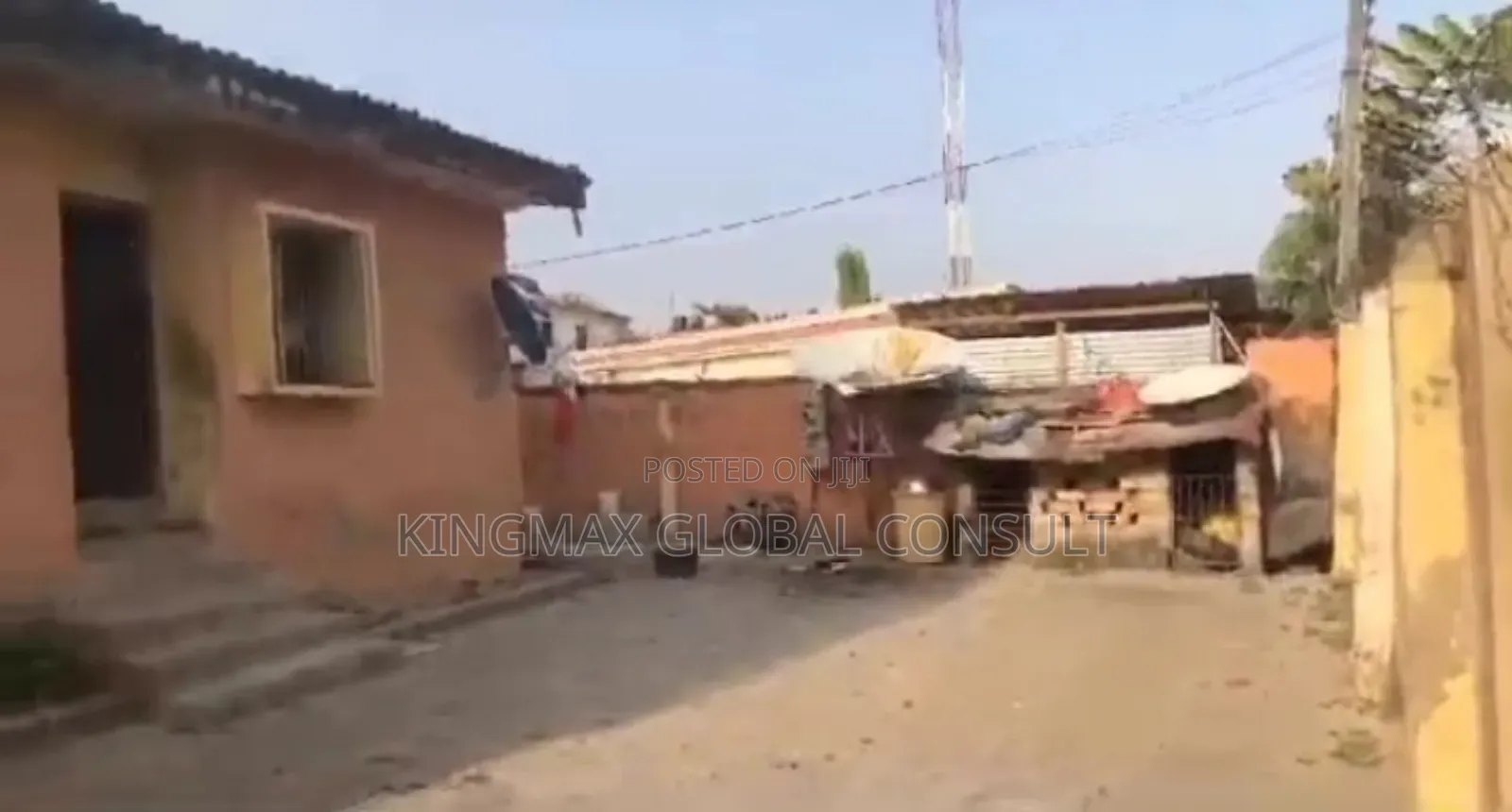 2bdrm Bungalow in Wuse Zone Abuja for sale