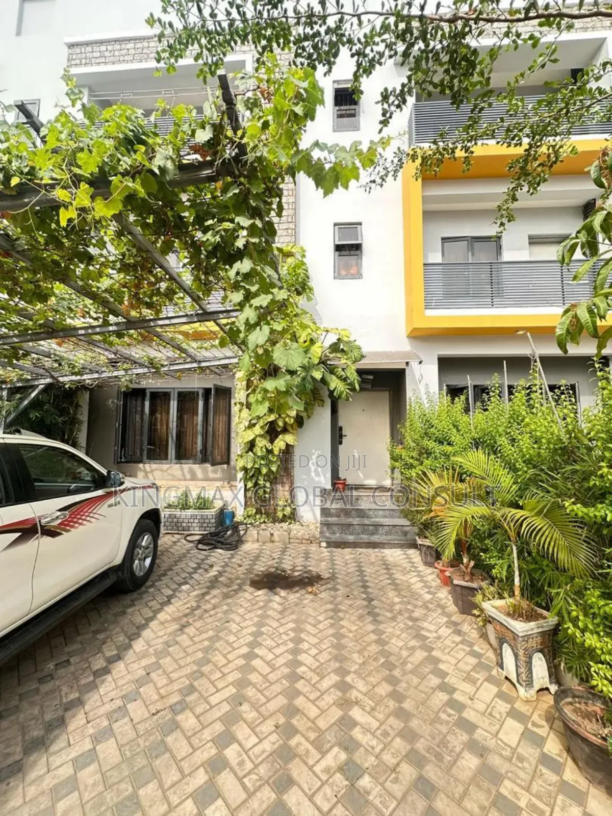 Furnished 4bdrm Townhouse/Terrace in Wuye Abuja for sale