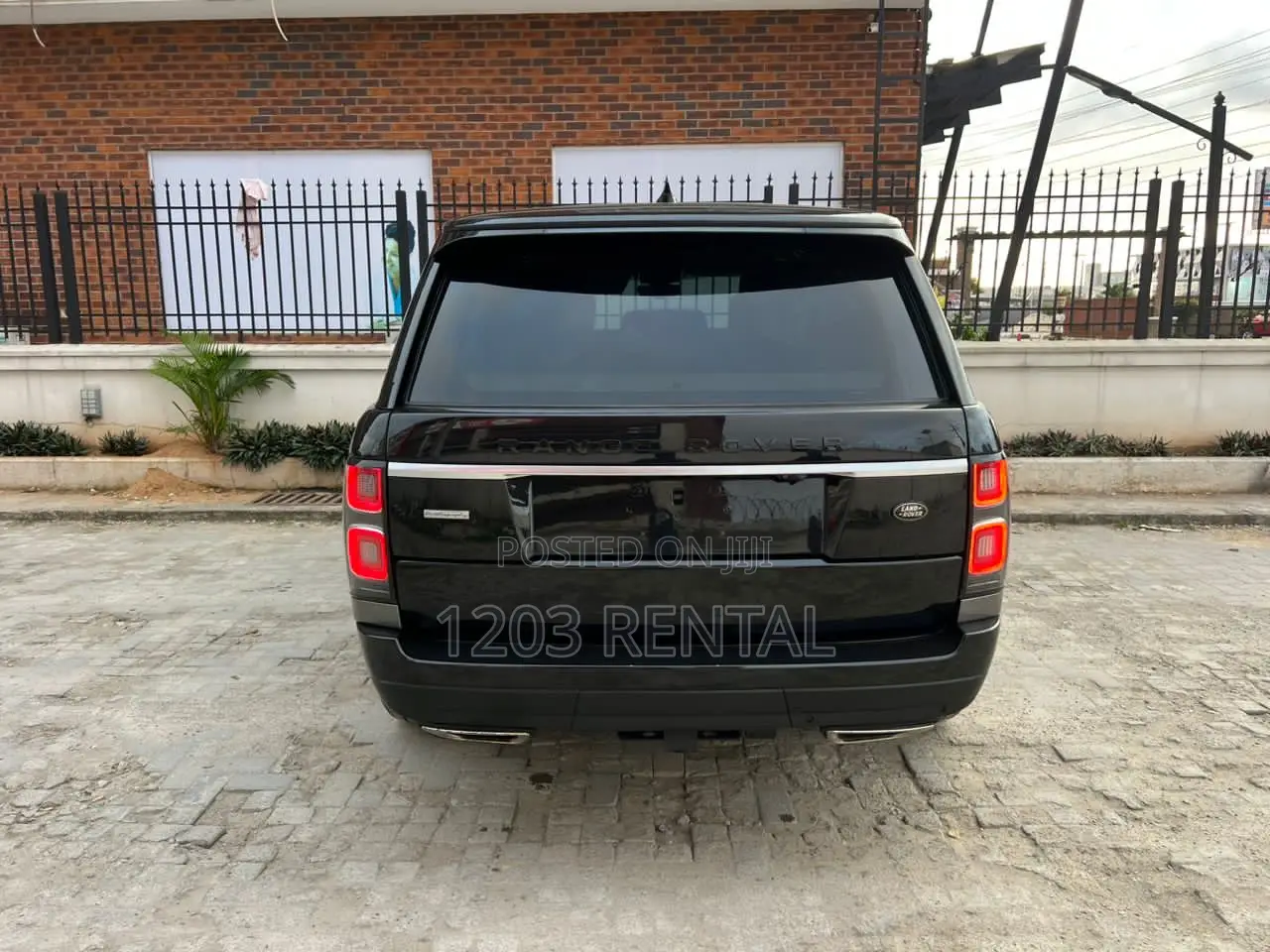 Range Rover Vogue Now Available for Rental