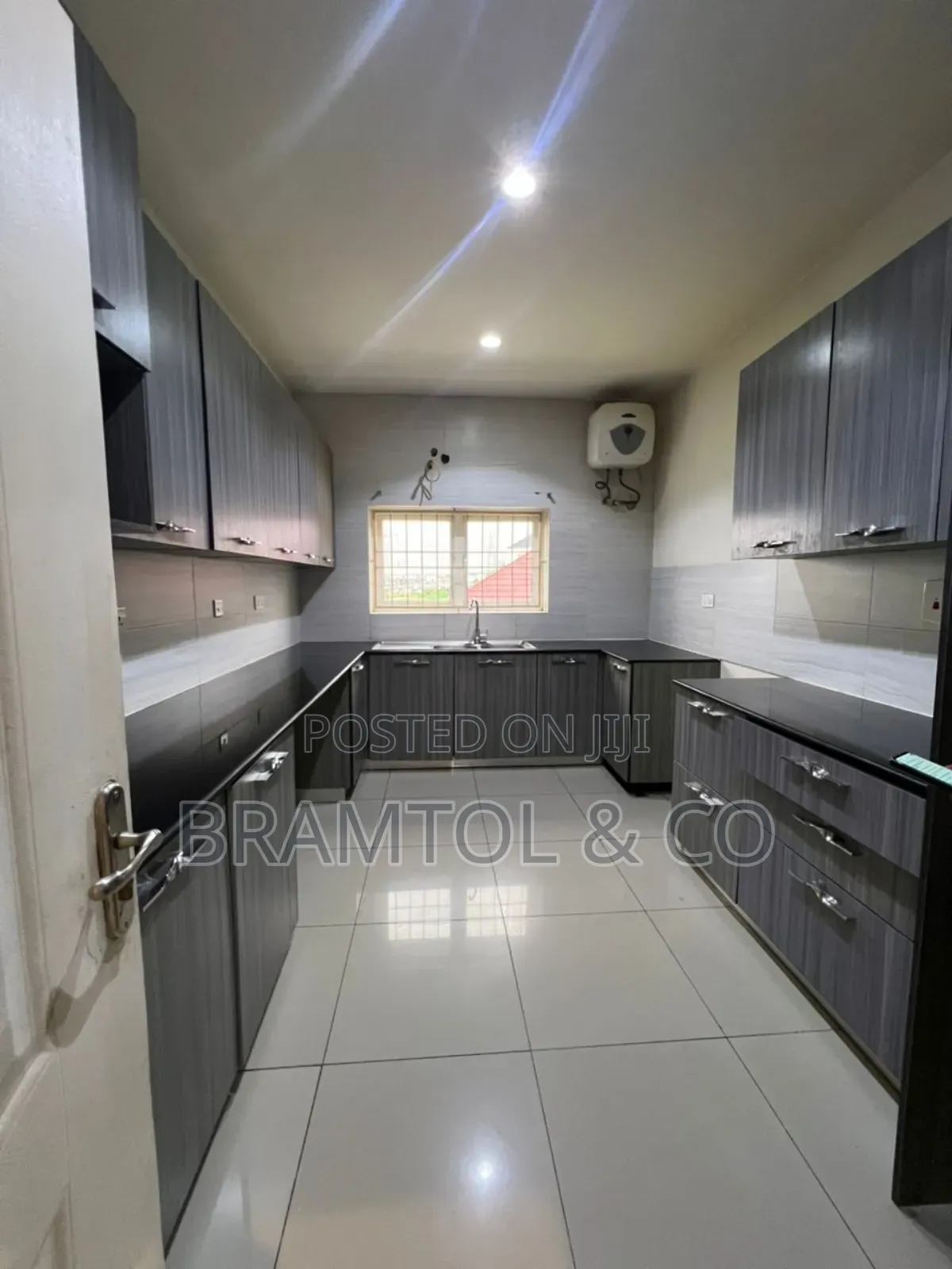 3bdrm Chalet in Katampe for rent