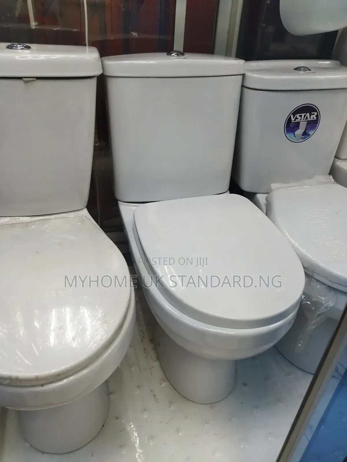 Mini Set Wc With Basin and Pedestria