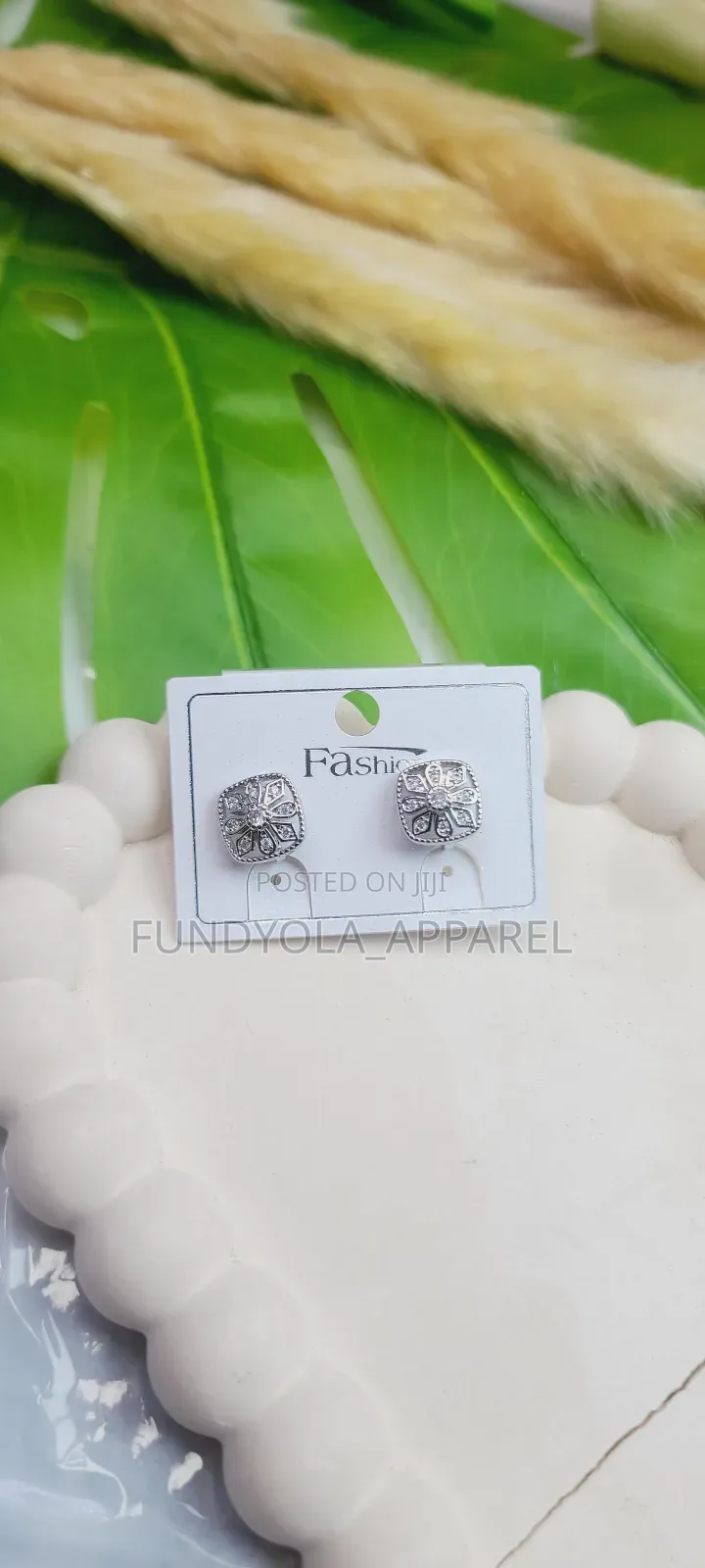 Silver Star Design Non Piercing
