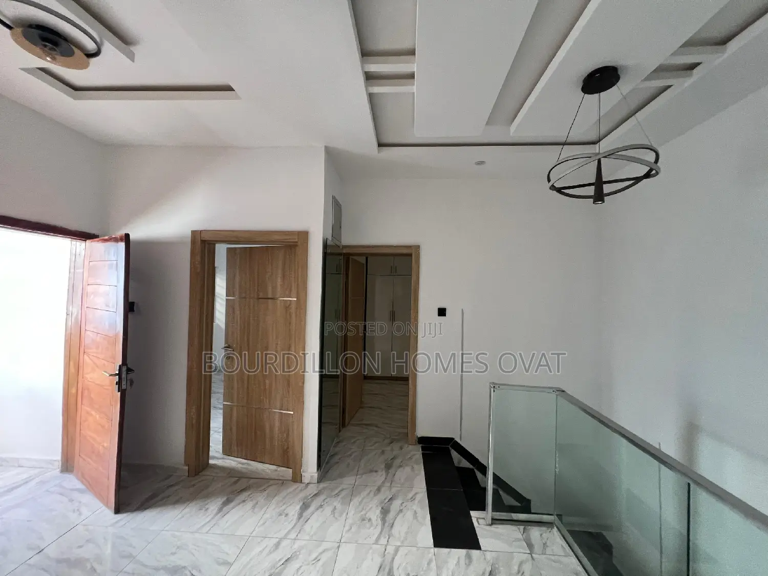 3bdrm Duplex in Ikota for sale