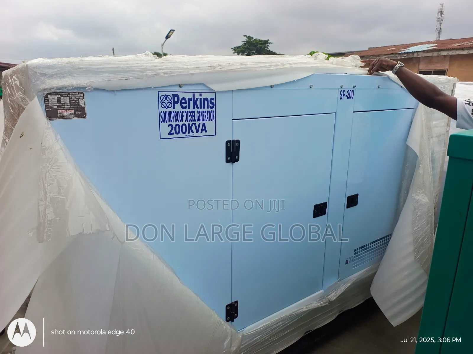 200kva Perkins Soundproof Diesel Generator