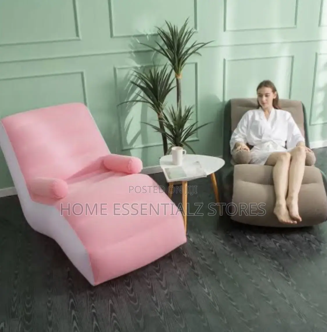 Inflatable Sofa With Manual Pump