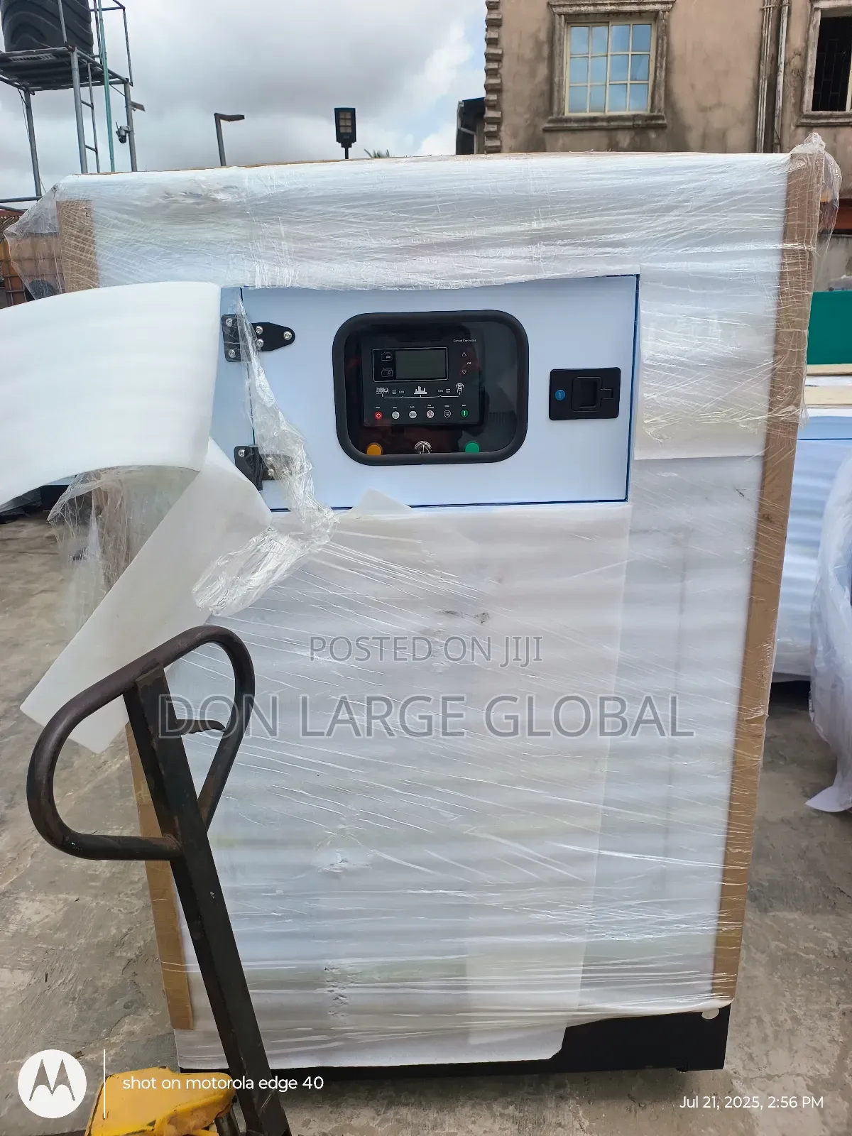 250kva Perkins Soundproof Diesel Generator