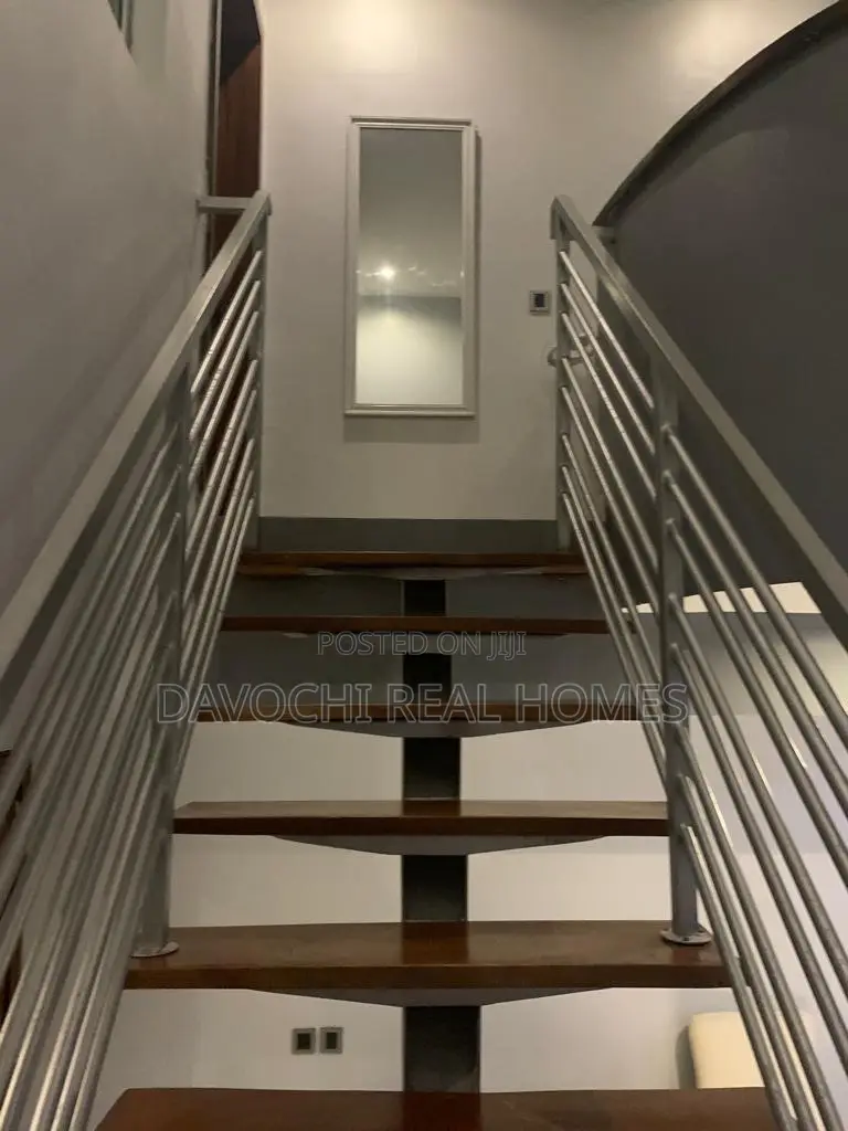 2bdrm Duplex in Lekki Phase 1 for rent