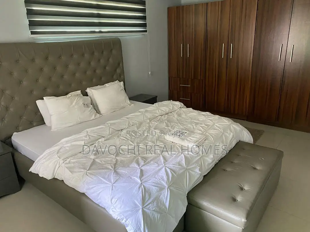 2bdrm Duplex in Lekki Phase 1 for rent