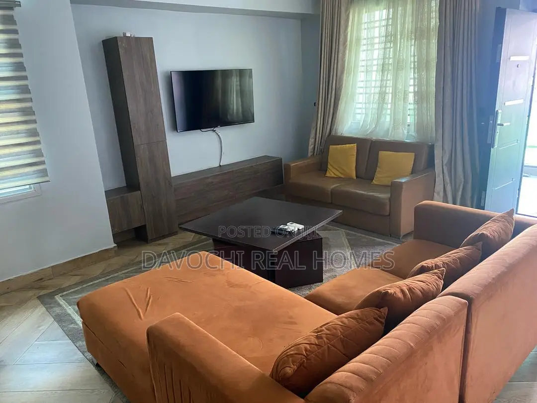 2bdrm Duplex in Lekki Phase 1 for rent
