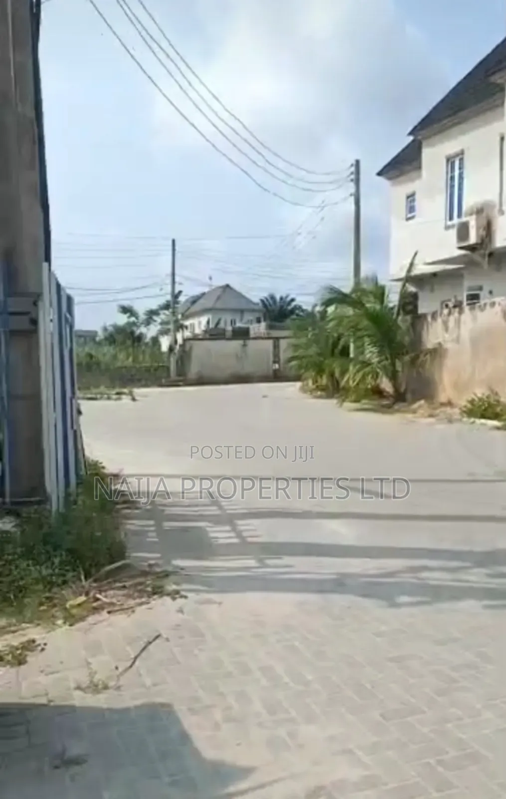 Half Plot on Tiled Road in Goodnew Estate,Sangotedo for Sale