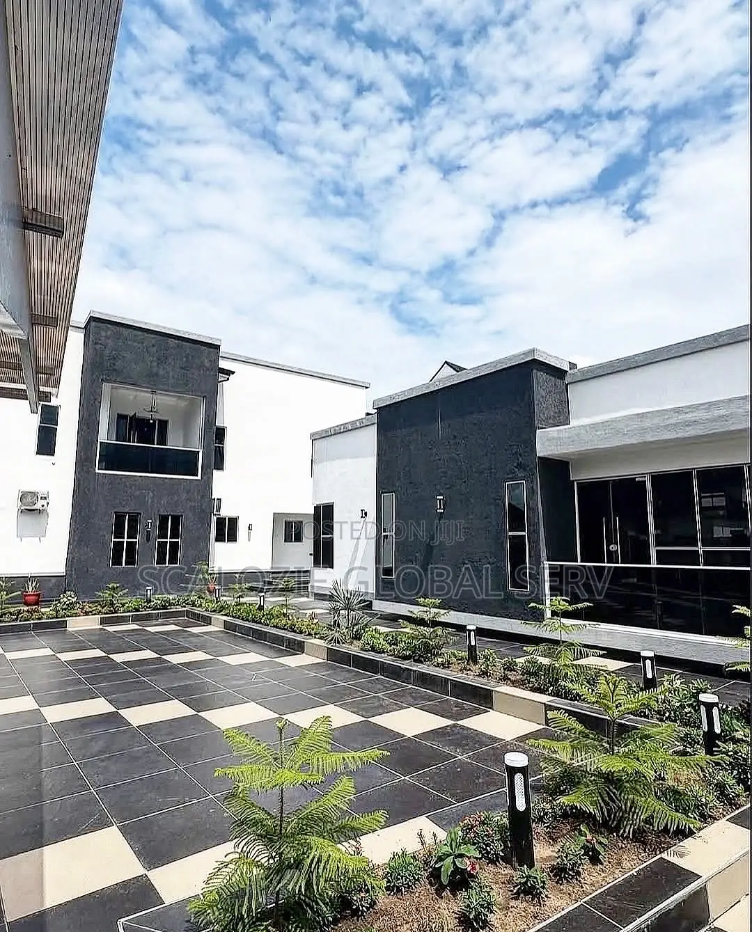 Furnished 5bdrm Duplex in Cedar Wood Estate, New Layout for sale