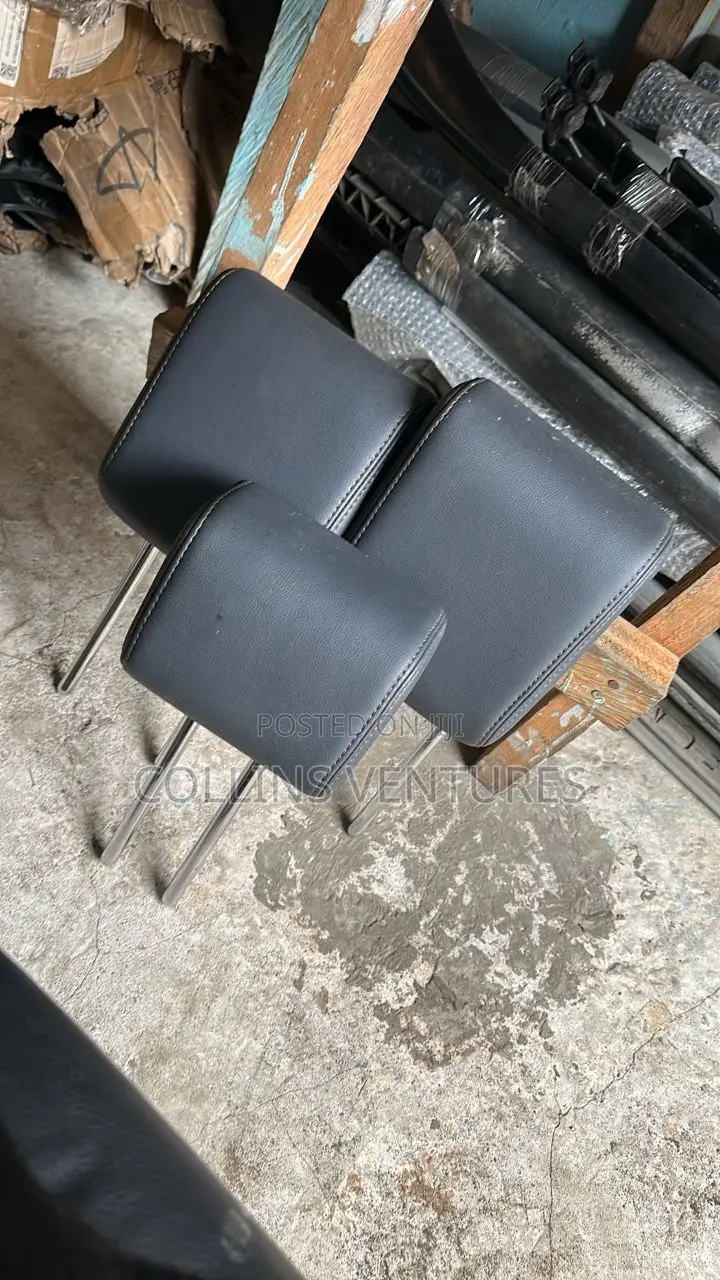 3 Last Back Seat Headrest Toyota Highlander 2014-17